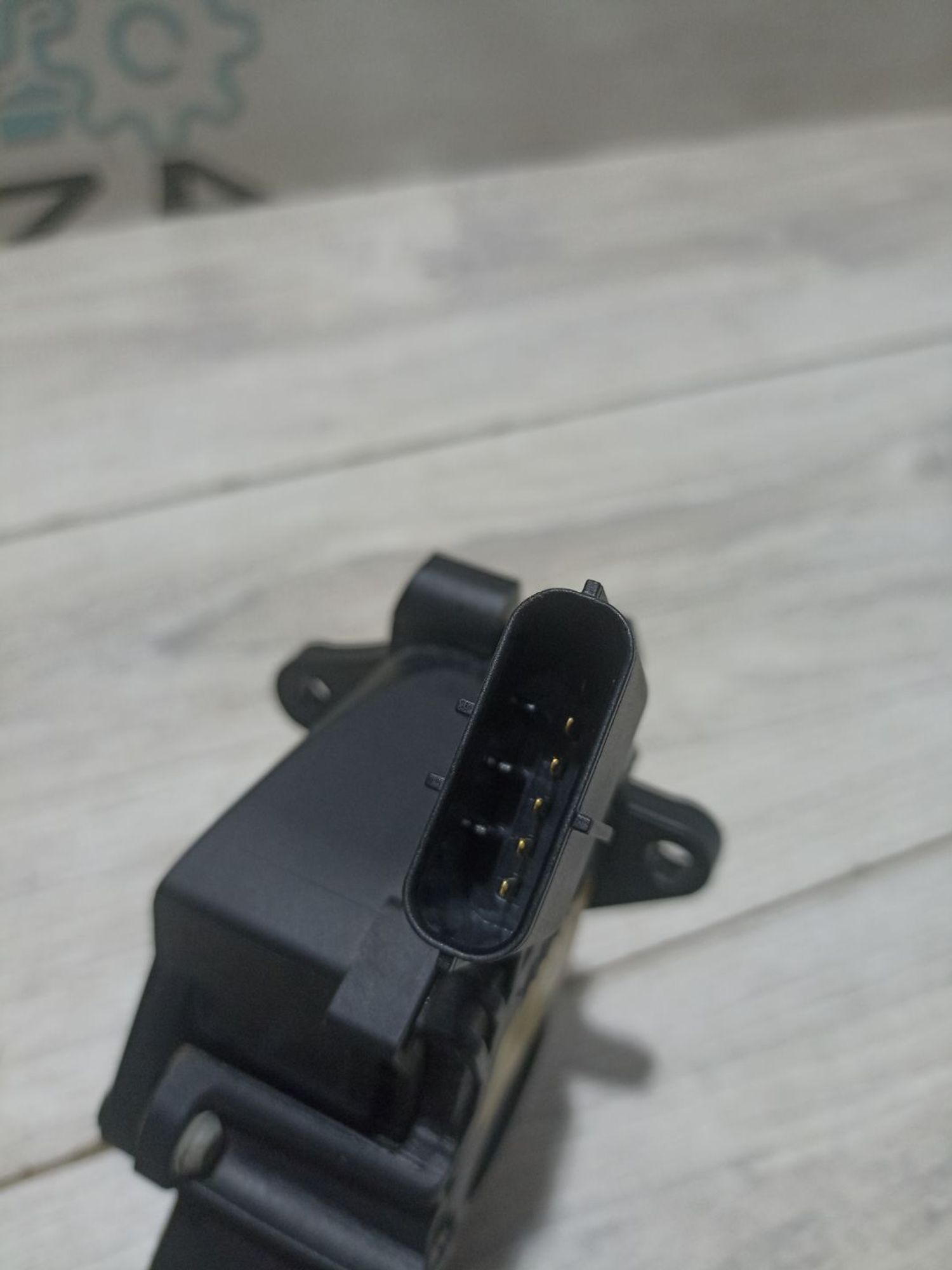 https://ycs.partsauto.market/partsauto-images/thmbs/userImages/0d5a73f363ec19ea8b7d8d6483ce4211/part/c696368f-bbb0-4070-8158-4b97750600e6_1783093517649.jpg