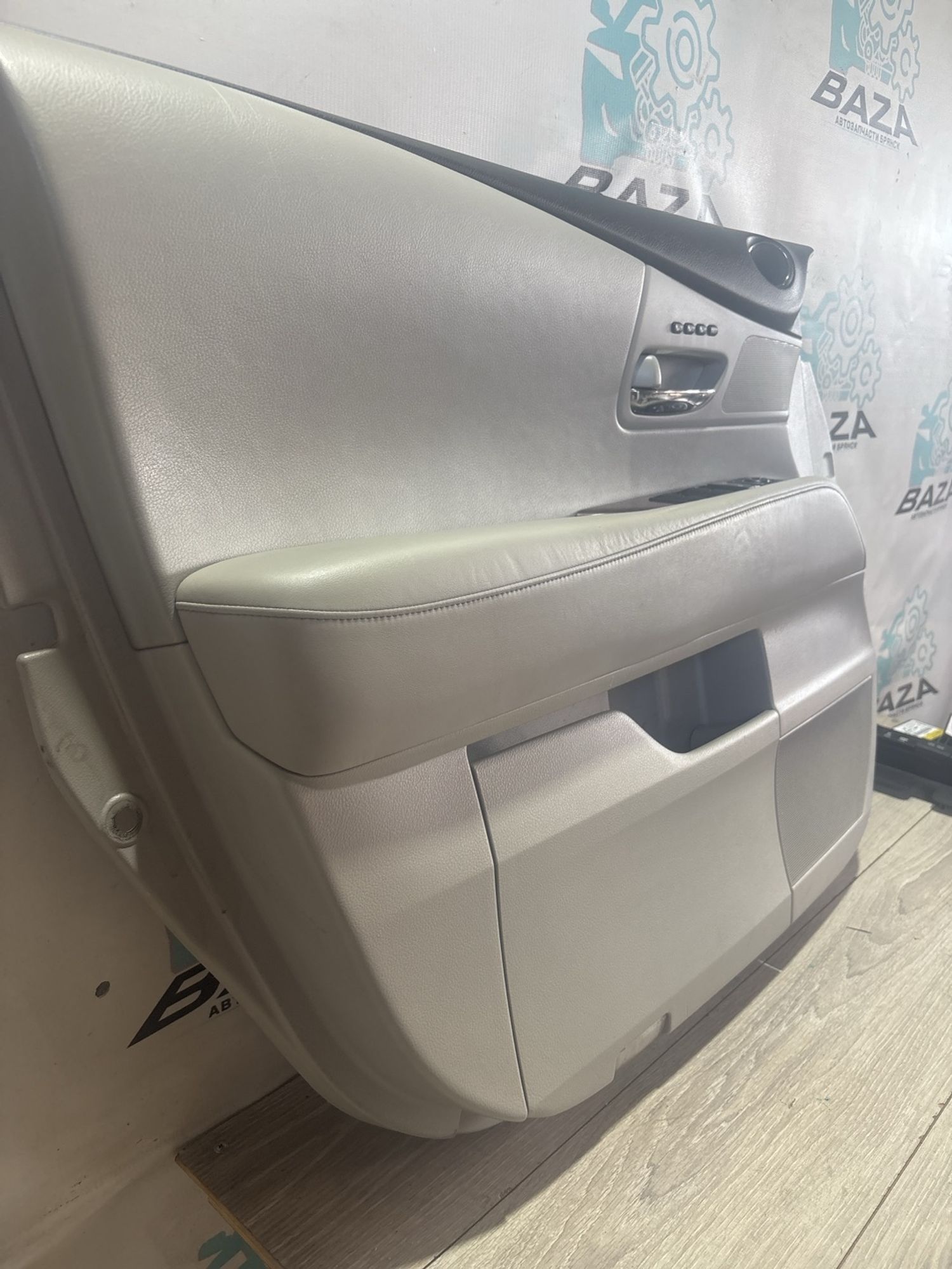 https://ycs.partsauto.market/partsauto-images/thmbs/userImages/0d5a73f363ec19ea8b7d8d6483ce4211/part/c7a91d03-6293-43de-a319-1cbd62e6dfd8_1782908637380.jpg