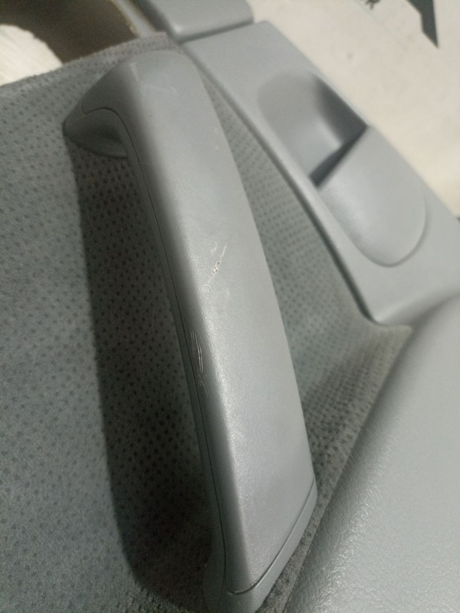 https://ycs.partsauto.market/partsauto-images/thmbs/userImages/0d5a73f363ec19ea8b7d8d6483ce4211/part/c811c1fd-84e7-4a1b-ad65-4977c1234185_1784547527185.jpg