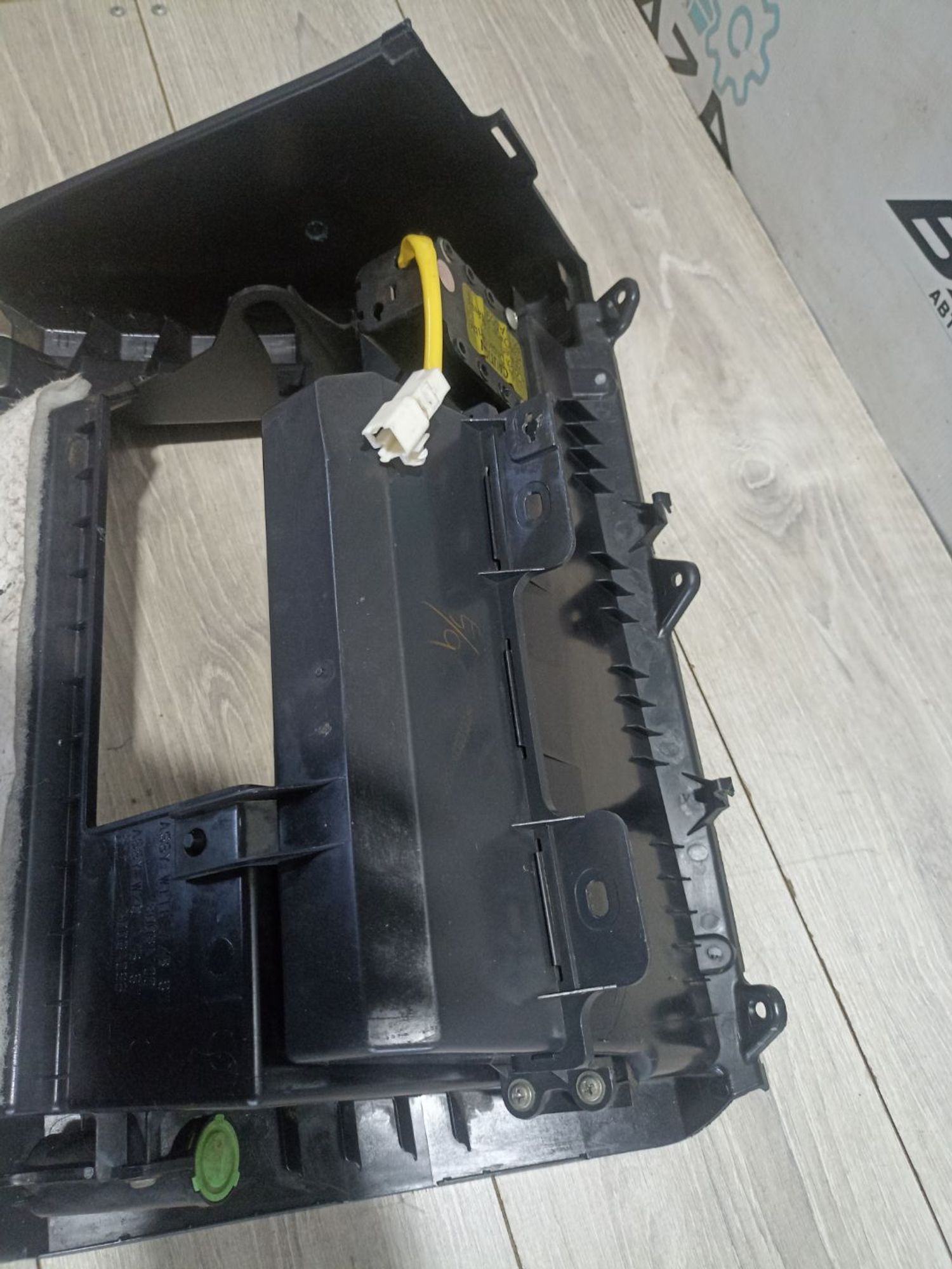https://ycs.partsauto.market/partsauto-images/thmbs/userImages/0d5a73f363ec19ea8b7d8d6483ce4211/part/c8201220-2c90-4663-a2e6-3b139ff186b1_1784118152791.jpg