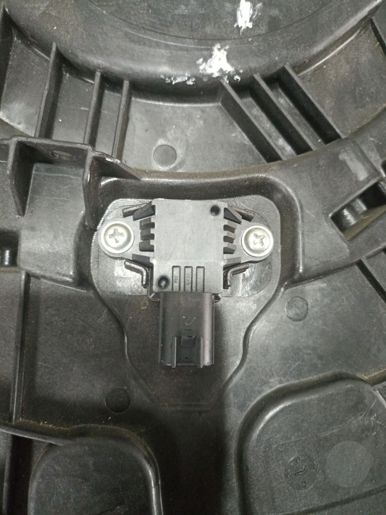 https://ycs.partsauto.market/partsauto-images/thmbs/userImages/0d5a73f363ec19ea8b7d8d6483ce4211/part/c9dbf448-e1e2-460e-a03e-45458df31424_1783165265186.jpg