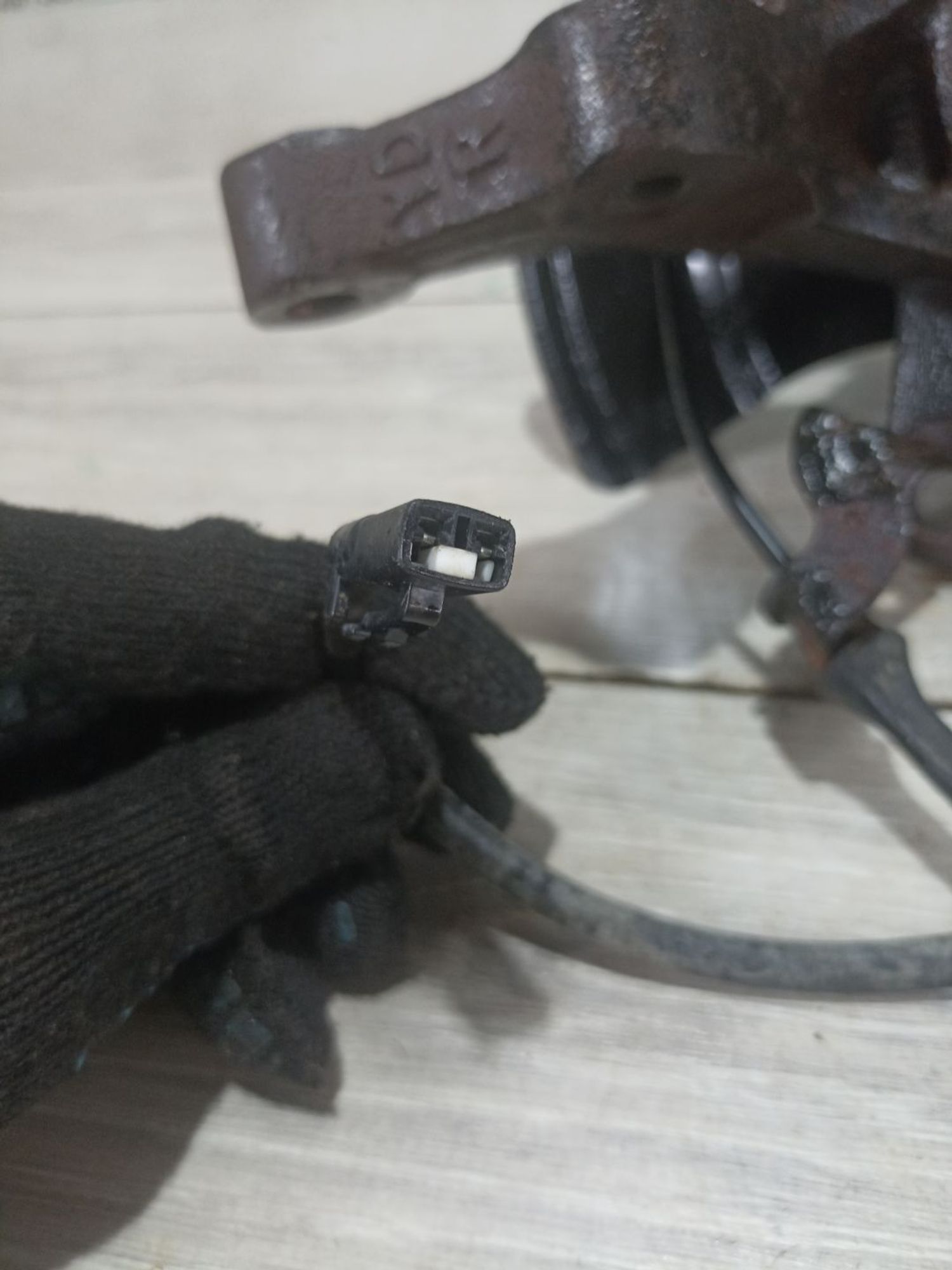 https://ycs.partsauto.market/partsauto-images/thmbs/userImages/0d5a73f363ec19ea8b7d8d6483ce4211/part/cc82c007-91ef-4732-a091-cca19f81042d_1783766623811.jpg