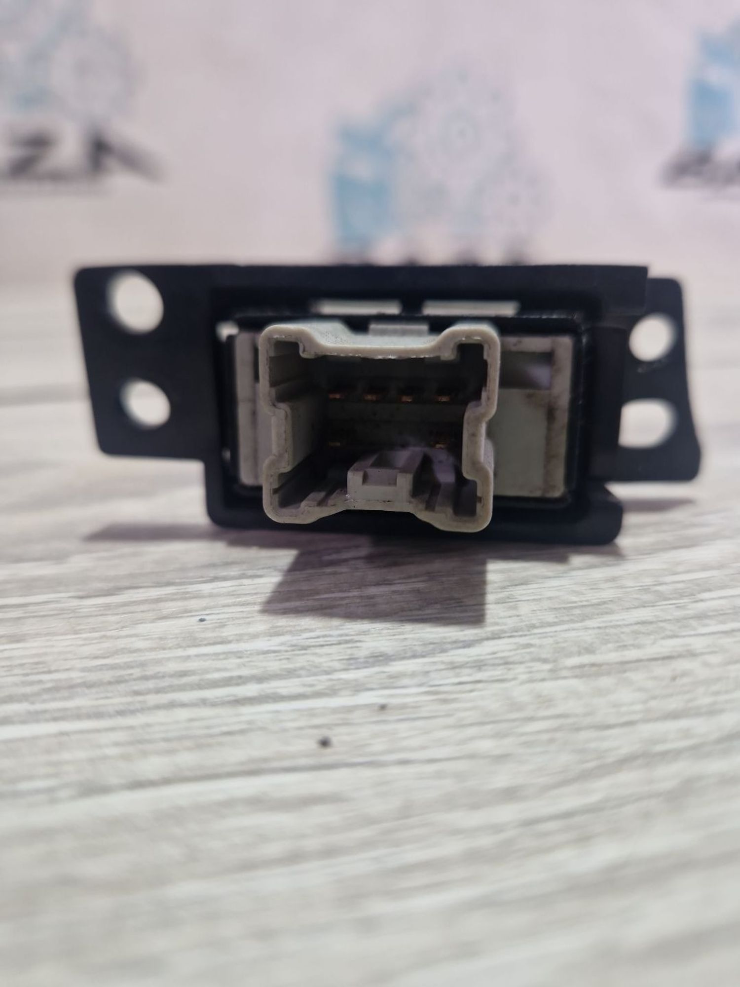 https://ycs.partsauto.market/partsauto-images/thmbs/userImages/0d5a73f363ec19ea8b7d8d6483ce4211/part/ce02c5d3-f282-44de-a305-04d13866edfb_1787657994046.jpg