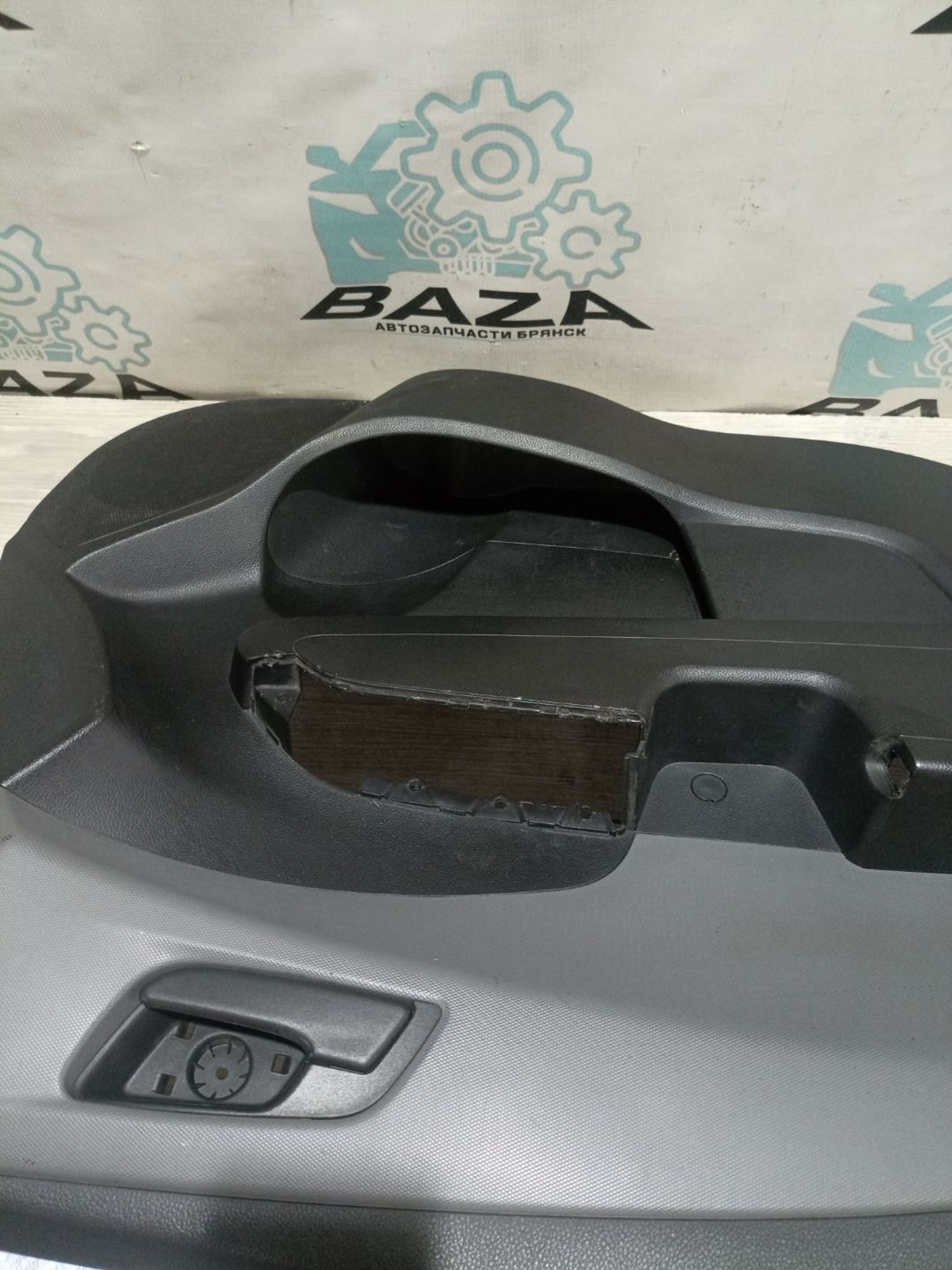 https://ycs.partsauto.market/partsauto-images/thmbs/userImages/0d5a73f363ec19ea8b7d8d6483ce4211/part/cef364e4-8efc-45ae-8ee8-9da49a7c6b01_1785243369334.jpg