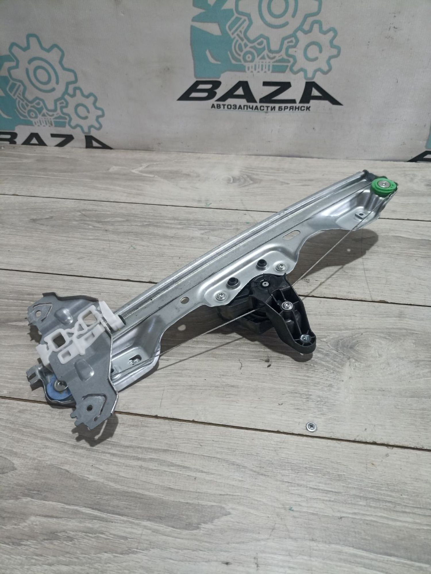 https://ycs.partsauto.market/partsauto-images/thmbs/userImages/0d5a73f363ec19ea8b7d8d6483ce4211/part/d063d83c-5d25-4dca-824a-34a73533c01b_1784029918458.jpg