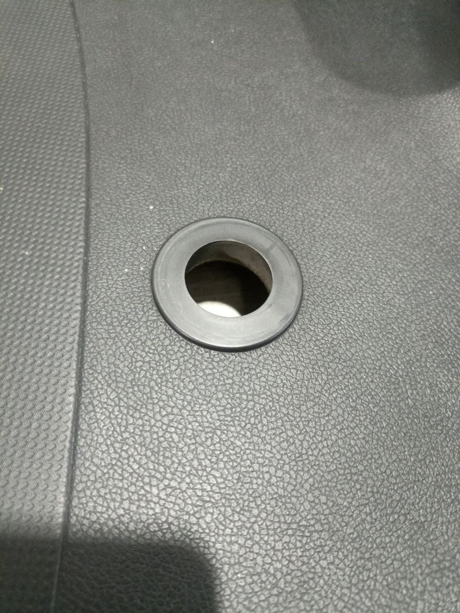 https://ycs.partsauto.market/partsauto-images/thmbs/userImages/0d5a73f363ec19ea8b7d8d6483ce4211/part/d20b62bb-0cbf-4c8a-a076-918a04540935_1785142960000.jpg