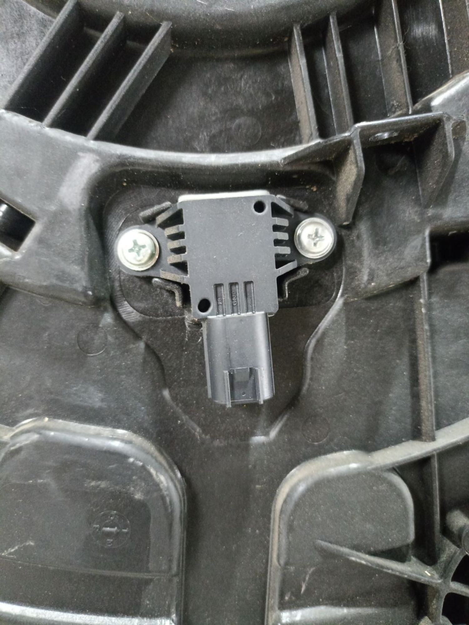 https://ycs.partsauto.market/partsauto-images/thmbs/userImages/0d5a73f363ec19ea8b7d8d6483ce4211/part/d376fe4b-0270-465e-b920-69178db38bab_1783500190217.jpg