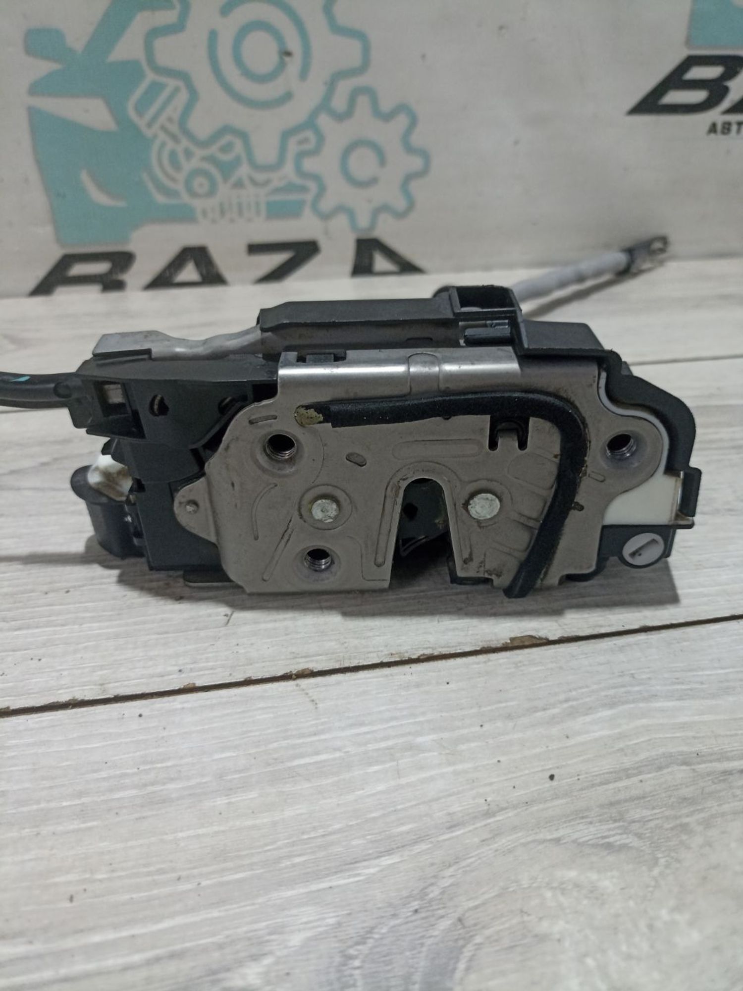 https://ycs.partsauto.market/partsauto-images/thmbs/userImages/0d5a73f363ec19ea8b7d8d6483ce4211/part/d4b969d5-973a-4d66-b5b4-f2a1614ae881_1783153689809.jpg