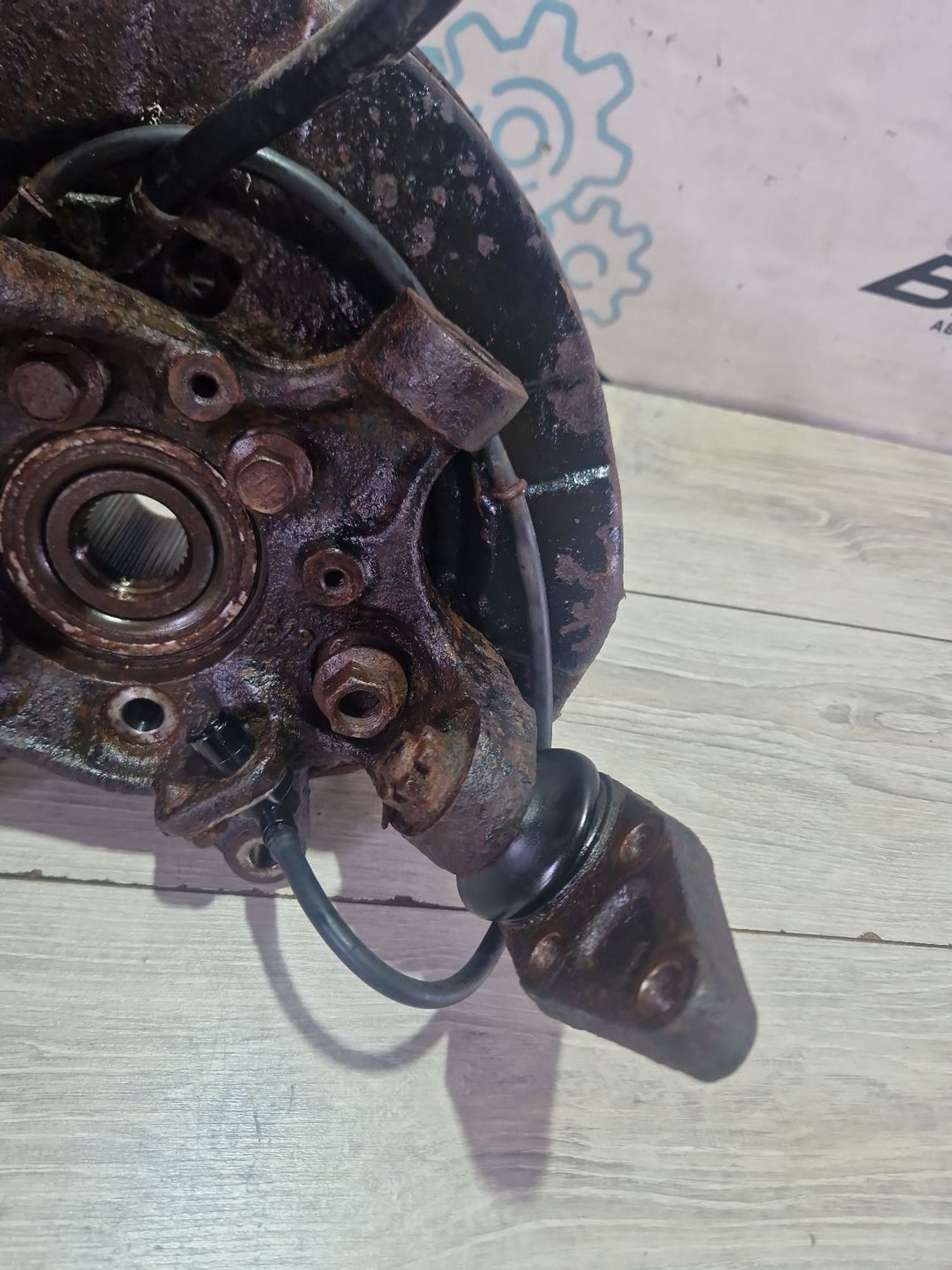 https://ycs.partsauto.market/partsauto-images/thmbs/userImages/0d5a73f363ec19ea8b7d8d6483ce4211/part/d77a9cce-1eb6-4d9f-9ead-f896c0605cf5_1786956143400.jpg