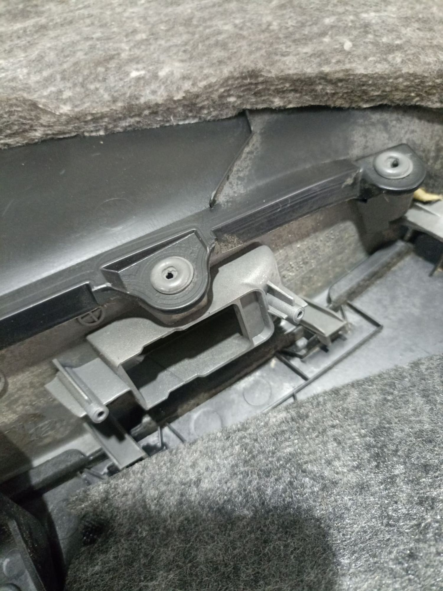 https://ycs.partsauto.market/partsauto-images/thmbs/userImages/0d5a73f363ec19ea8b7d8d6483ce4211/part/daa2f701-1fa3-4876-adc7-84d00be235c0_1784884449406.jpg