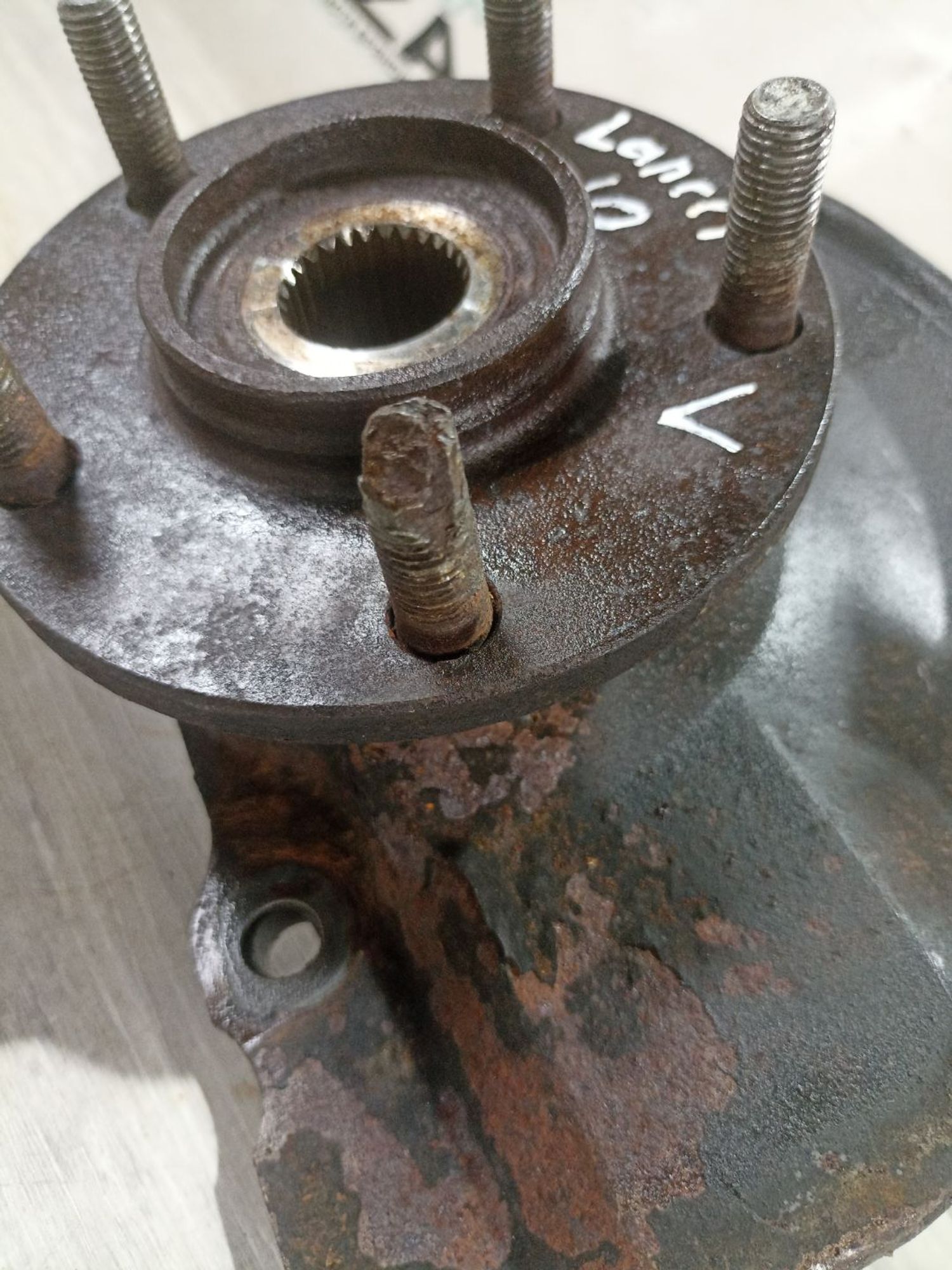 https://ycs.partsauto.market/partsauto-images/thmbs/userImages/0d5a73f363ec19ea8b7d8d6483ce4211/part/dbe914c5-55b5-4f94-8fe4-2735e09766fc_1783765008460.jpg