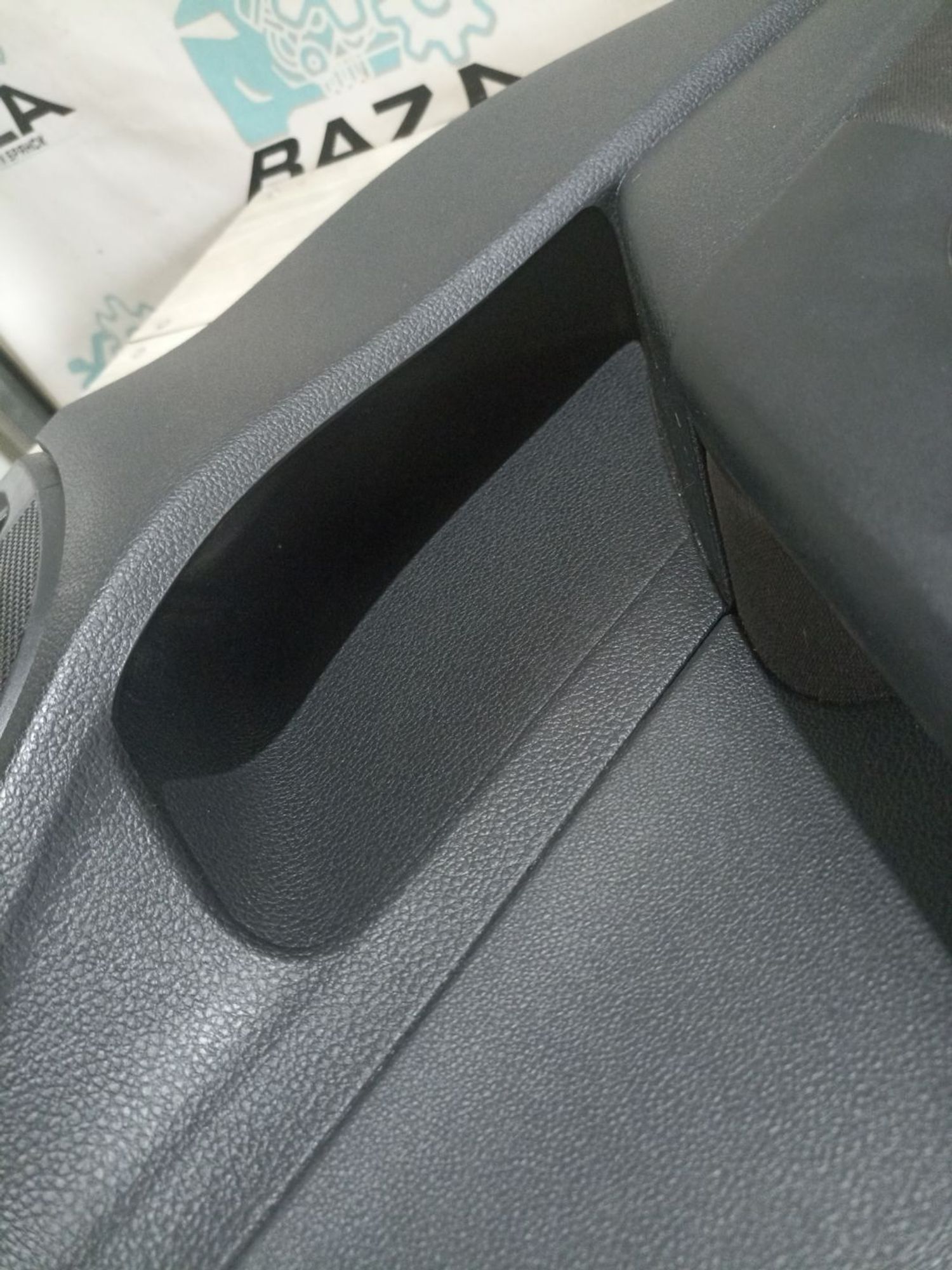 https://ycs.partsauto.market/partsauto-images/thmbs/userImages/0d5a73f363ec19ea8b7d8d6483ce4211/part/deaba1cb-7ce9-469c-850b-42a8af8853be_1784628989750.jpg