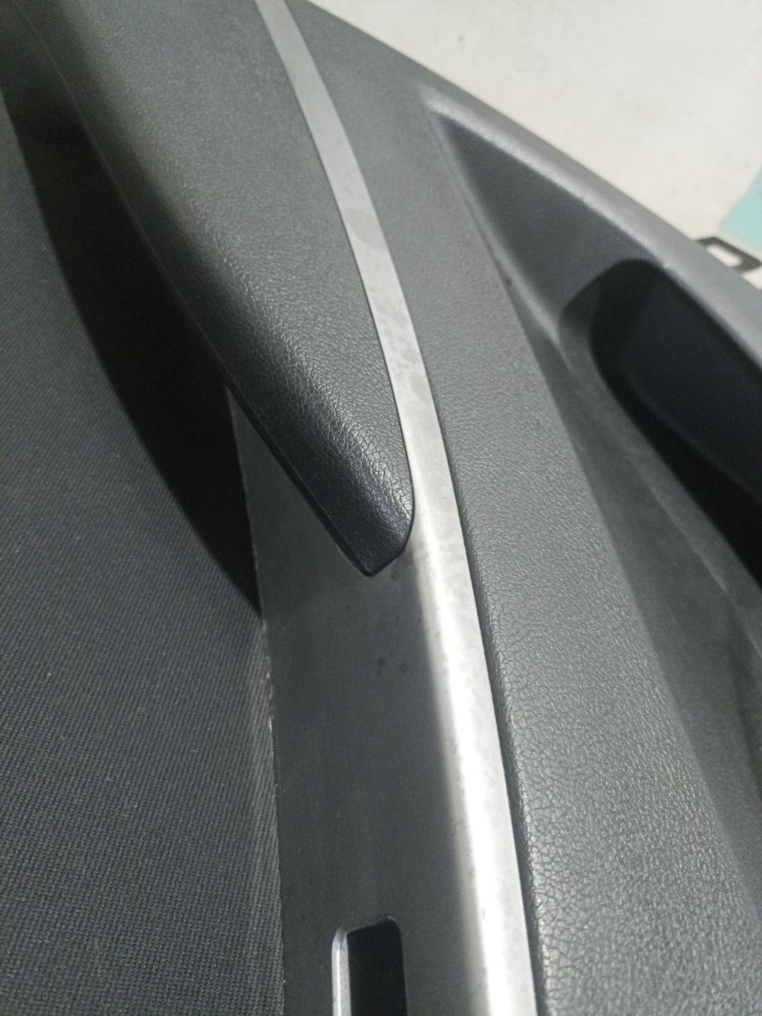 https://ycs.partsauto.market/partsauto-images/thmbs/userImages/0d5a73f363ec19ea8b7d8d6483ce4211/part/defa16fe-585e-4d76-95a1-a58d5132095a_1785142556207.jpg