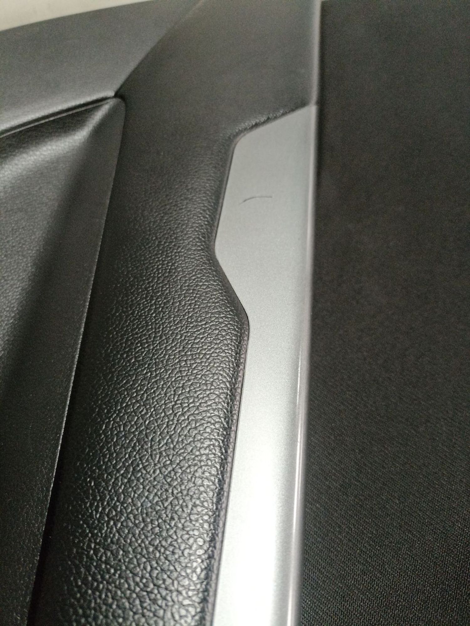https://ycs.partsauto.market/partsauto-images/thmbs/userImages/0d5a73f363ec19ea8b7d8d6483ce4211/part/e1d389a3-e744-4aef-adc5-073d68ac2306_1784624339184.jpg