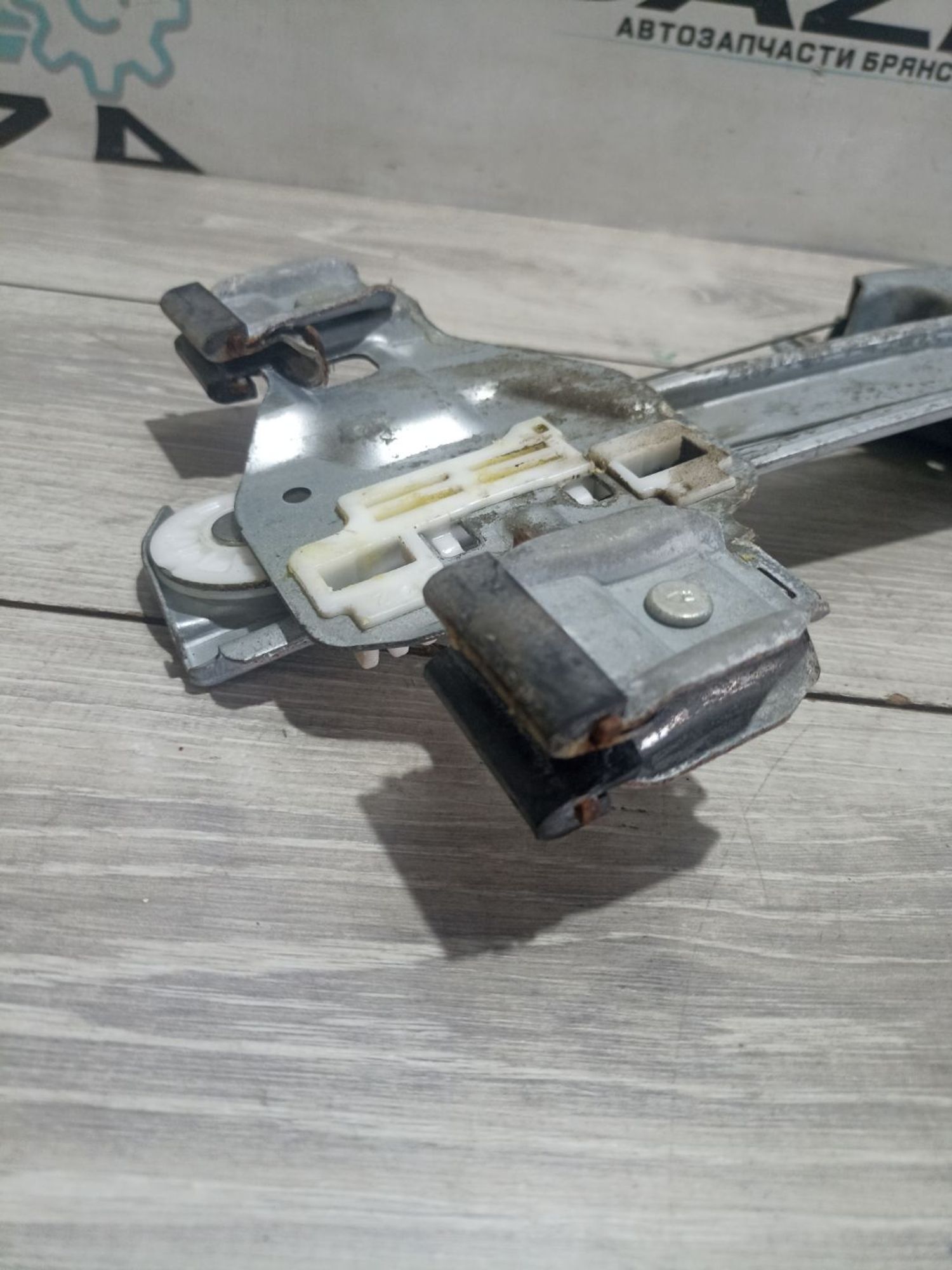 https://ycs.partsauto.market/partsauto-images/thmbs/userImages/0d5a73f363ec19ea8b7d8d6483ce4211/part/e1eff873-69d1-4b00-a50c-8b8e5de4a401_1784019343726.jpg