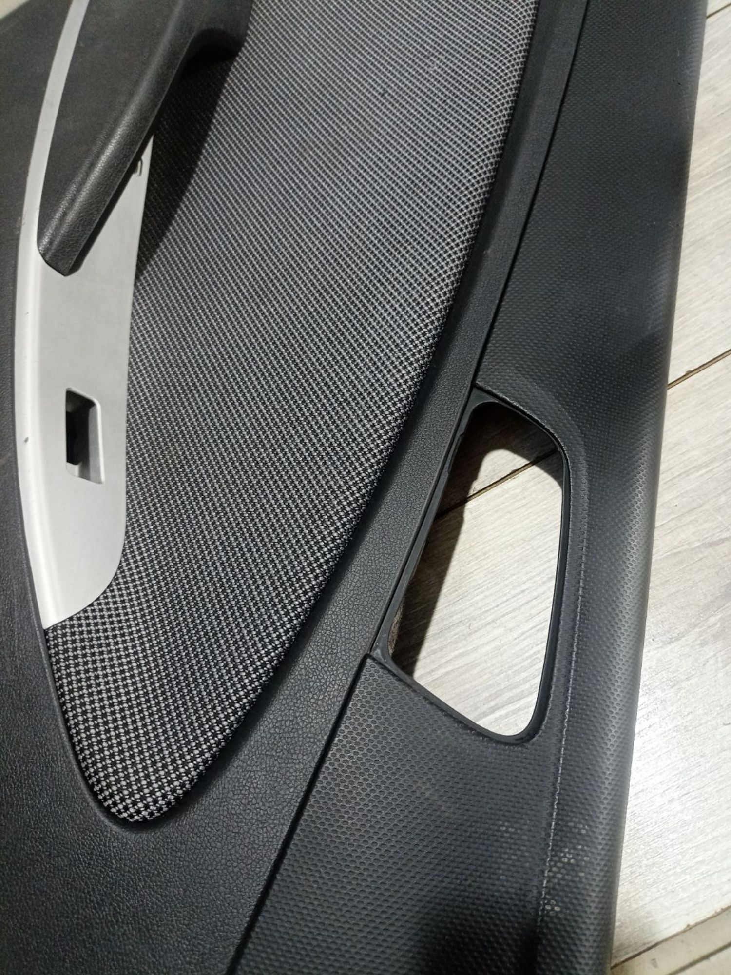 https://ycs.partsauto.market/partsauto-images/thmbs/userImages/0d5a73f363ec19ea8b7d8d6483ce4211/part/e26e0b05-455f-433e-853e-1d23ecb95c86_1785157799551.jpg