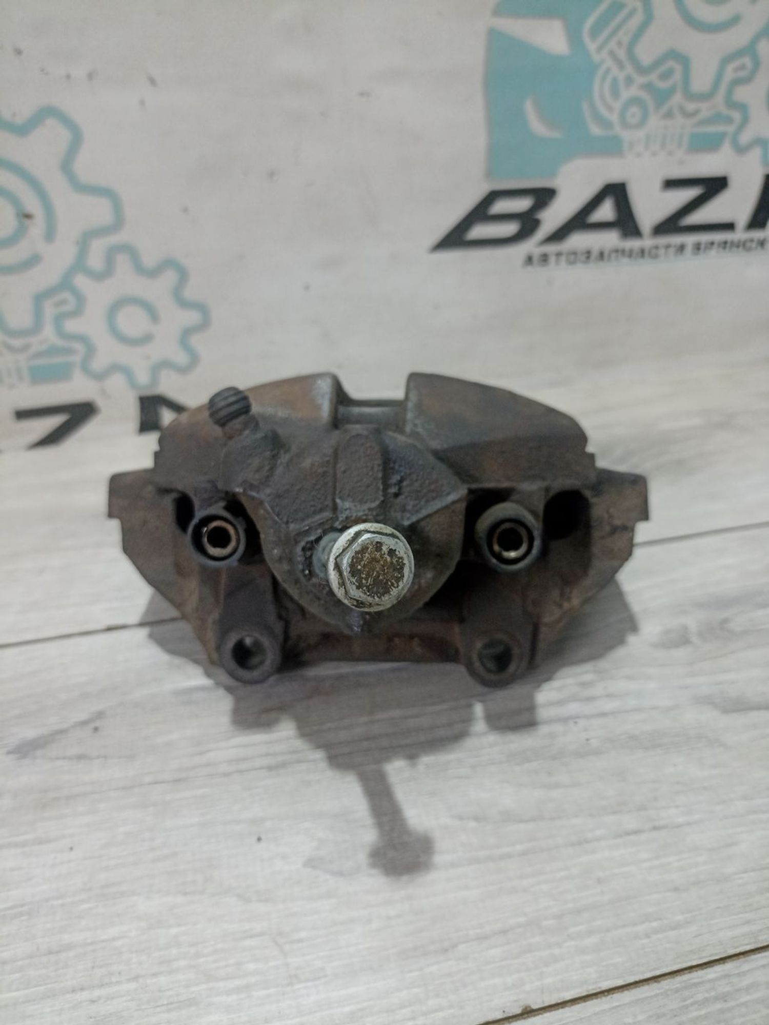 https://ycs.partsauto.market/partsauto-images/thmbs/userImages/0d5a73f363ec19ea8b7d8d6483ce4211/part/e54c7f35-bf53-4209-b56f-fcaa2a638e3e_1783148567349.jpg