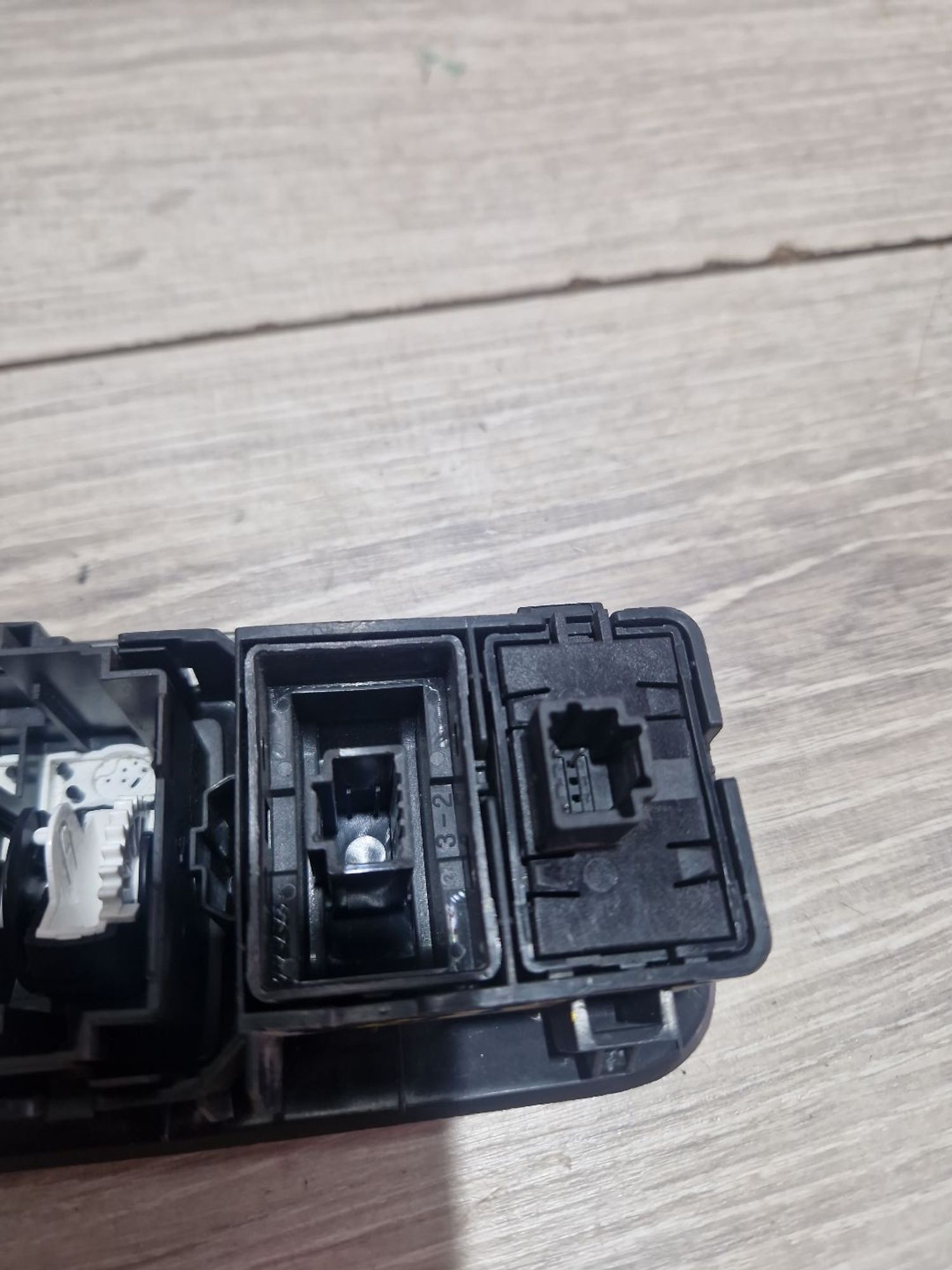 https://ycs.partsauto.market/partsauto-images/thmbs/userImages/0d5a73f363ec19ea8b7d8d6483ce4211/part/e5e555b5-df4d-453f-bb70-d524321ac1b0_1787566375648.jpg