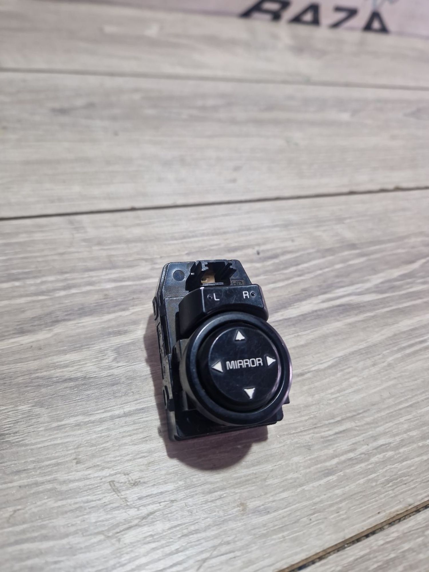 https://ycs.partsauto.market/partsauto-images/thmbs/userImages/0d5a73f363ec19ea8b7d8d6483ce4211/part/e7740d21-036d-422f-882b-fbf8657c2d30_1787568551511.jpg