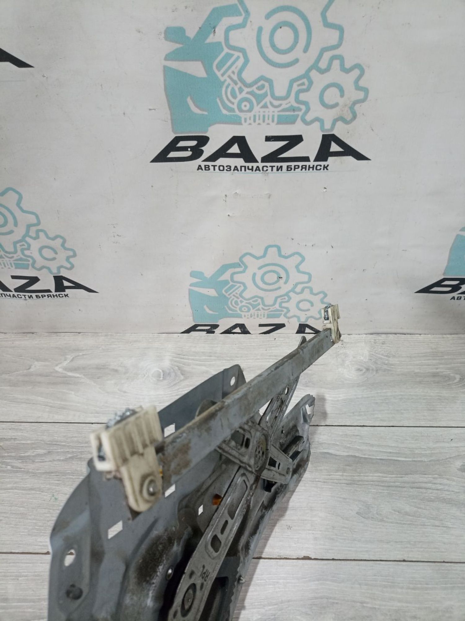 https://ycs.partsauto.market/partsauto-images/thmbs/userImages/0d5a73f363ec19ea8b7d8d6483ce4211/part/e9cfe452-b7ec-4102-b22c-ae350f26f238_1783332544381.jpg