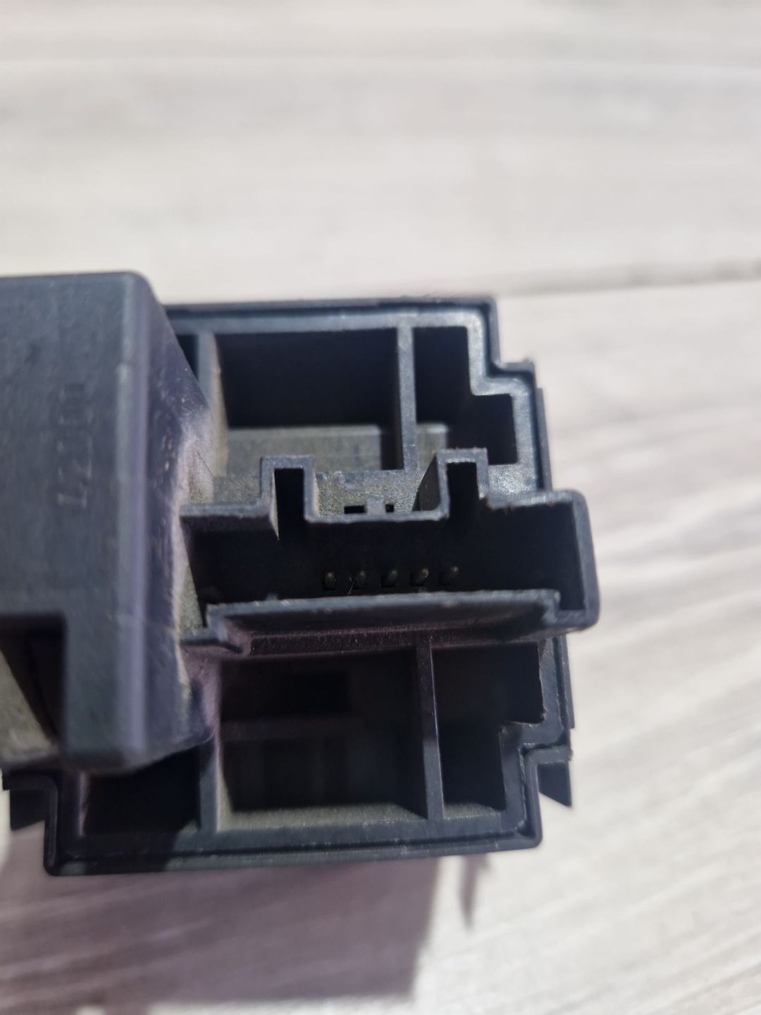 https://ycs.partsauto.market/partsauto-images/thmbs/userImages/0d5a73f363ec19ea8b7d8d6483ce4211/part/eb7cf194-66cc-43da-a3f5-c9c2e54b8263_1787400168693.jpg