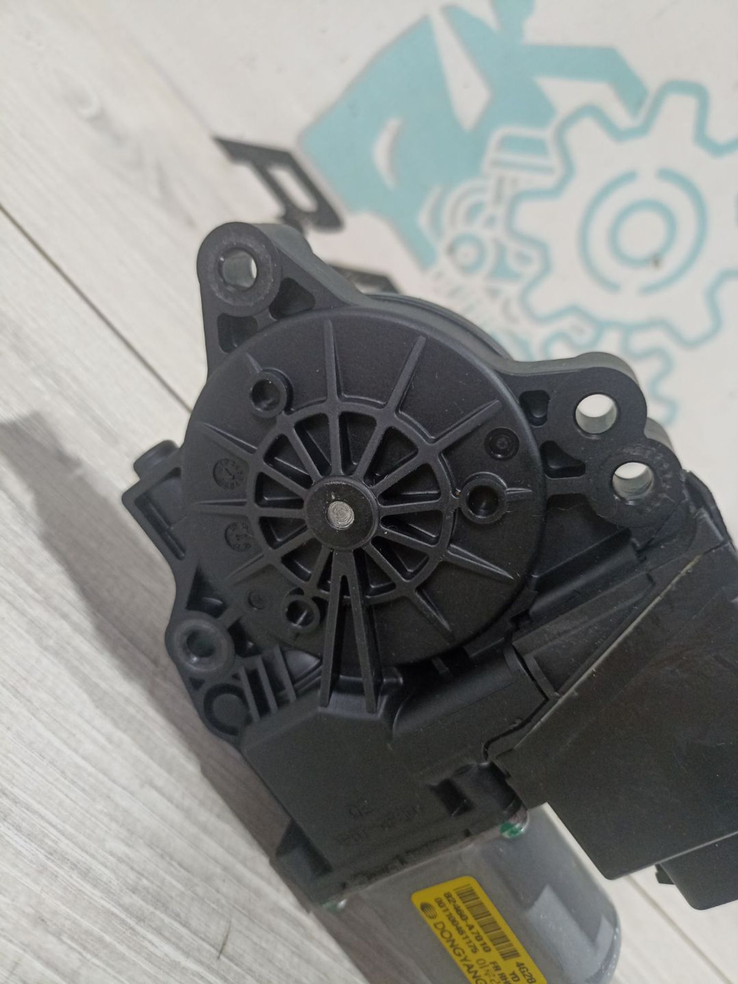 https://ycs.partsauto.market/partsauto-images/thmbs/userImages/0d5a73f363ec19ea8b7d8d6483ce4211/part/eb94f8ce-1f78-46a1-a6dc-f949180498ad_1783512216750.jpg