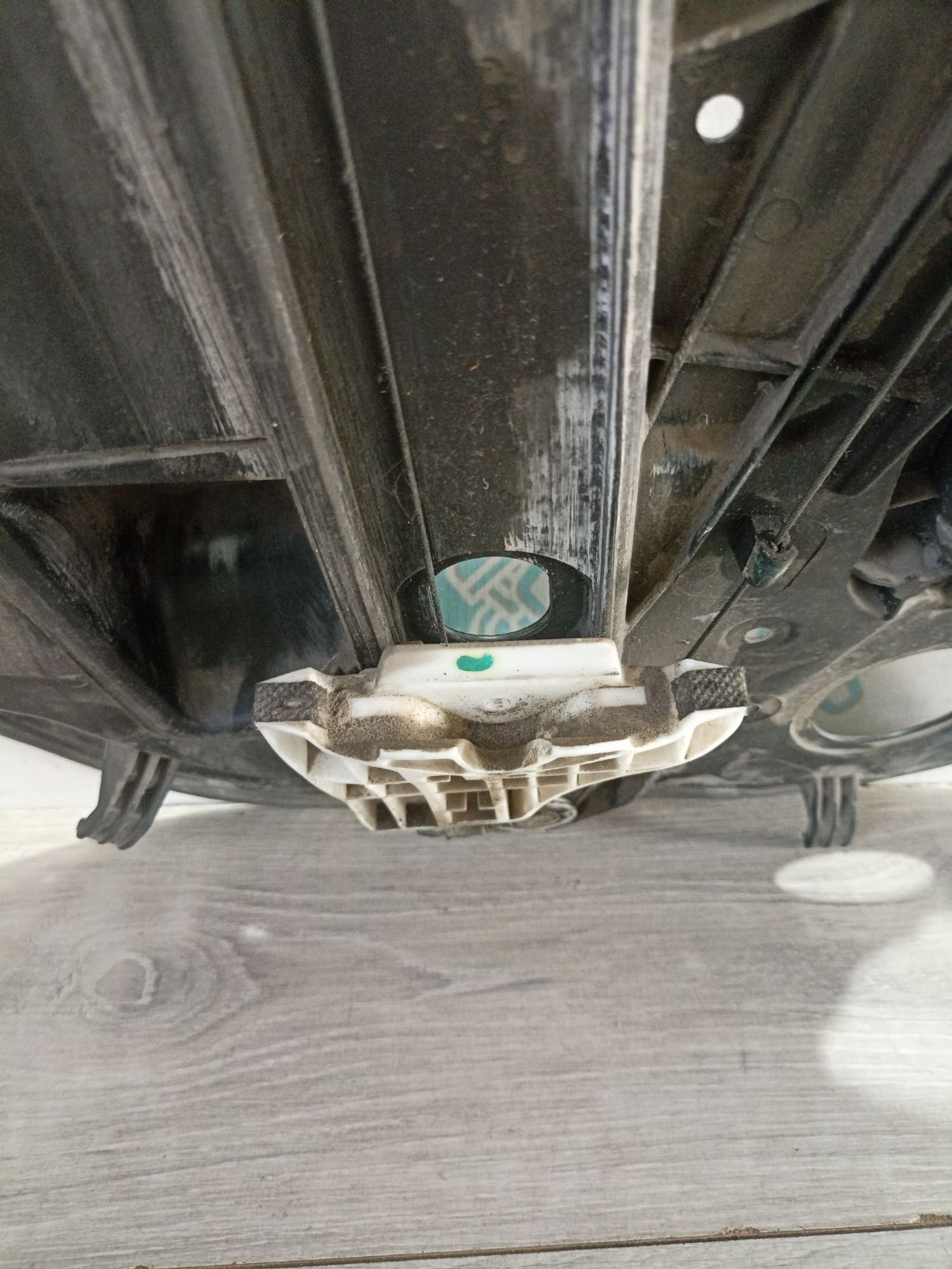 https://ycs.partsauto.market/partsauto-images/thmbs/userImages/0d5a73f363ec19ea8b7d8d6483ce4211/part/ebaf96fc-01cd-48eb-b2d2-3b1e09dc5720_1783346923981.jpg