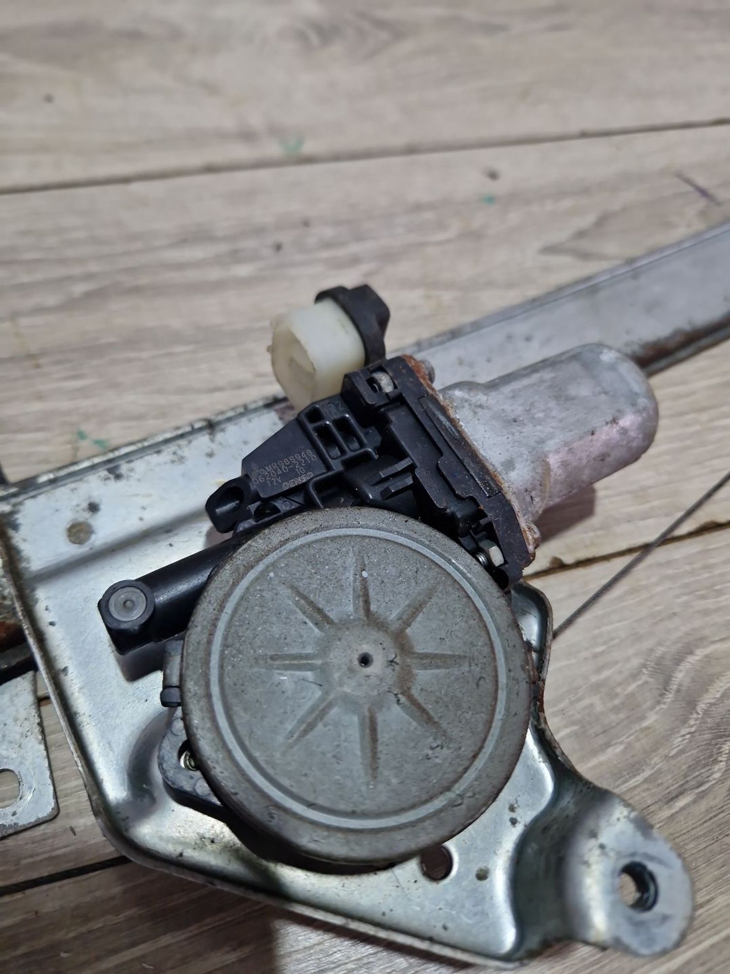 https://ycs.partsauto.market/partsauto-images/thmbs/userImages/0d5a73f363ec19ea8b7d8d6483ce4211/part/ec44b384-d696-443a-8055-3f8596aa94af_1787133928335.jpg