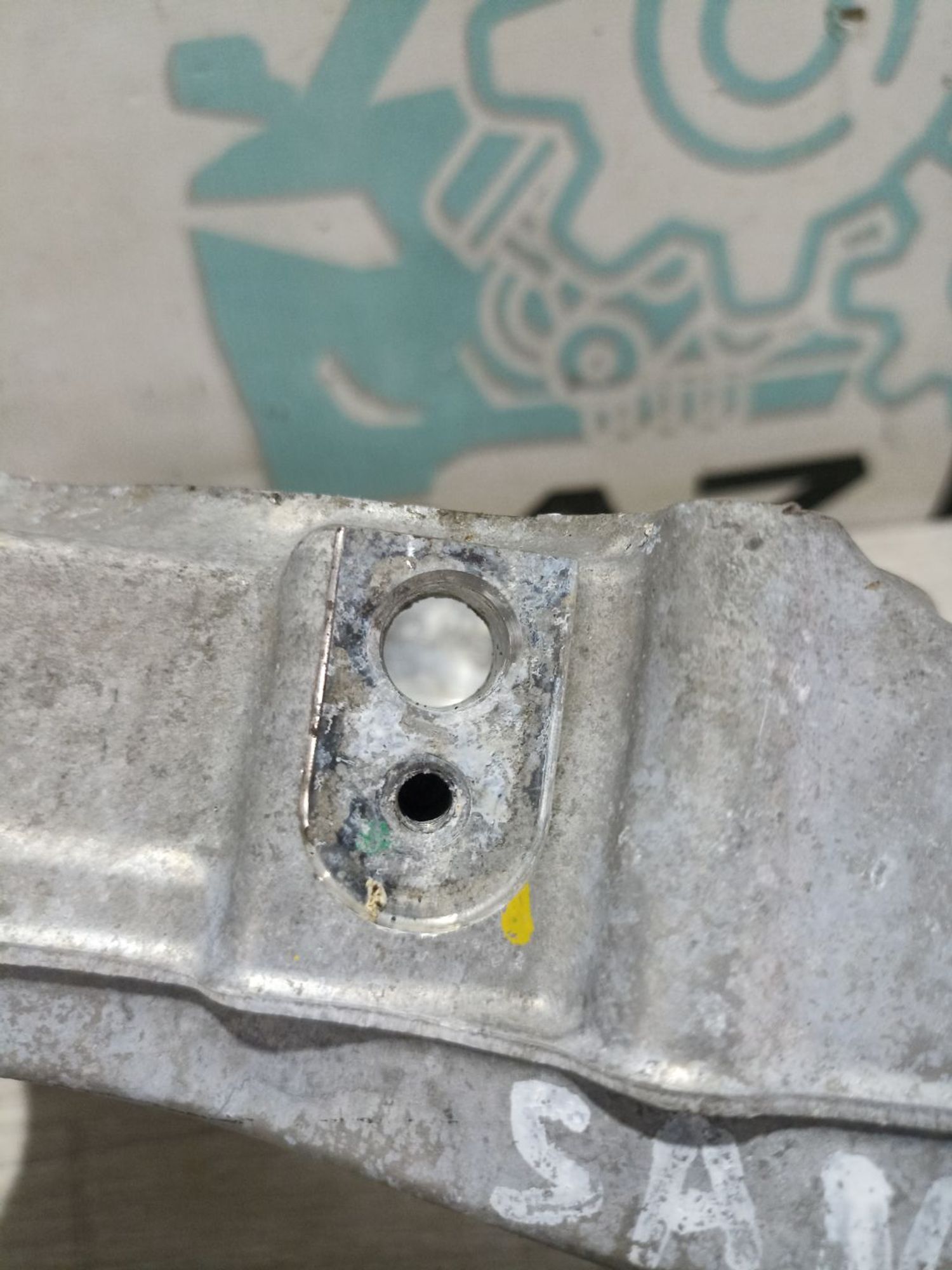 https://ycs.partsauto.market/partsauto-images/thmbs/userImages/0d5a73f363ec19ea8b7d8d6483ce4211/part/edb33b1a-e266-47a0-8fe6-246bce868834_1783760080710.jpg