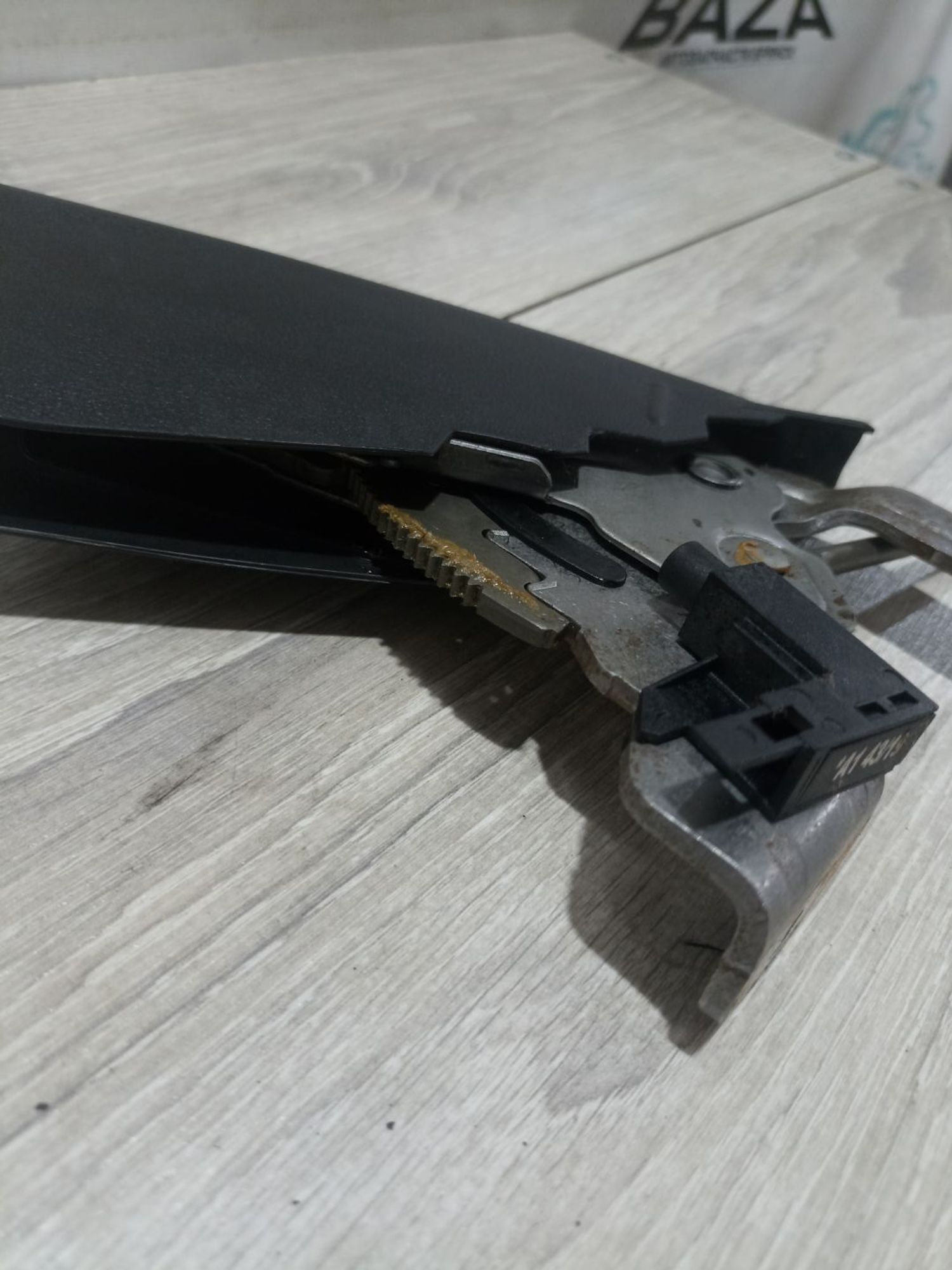 https://ycs.partsauto.market/partsauto-images/thmbs/userImages/0d5a73f363ec19ea8b7d8d6483ce4211/part/ef7b48d5-e5c0-47d8-a2f9-793345c9fb53_1783145255314.jpg