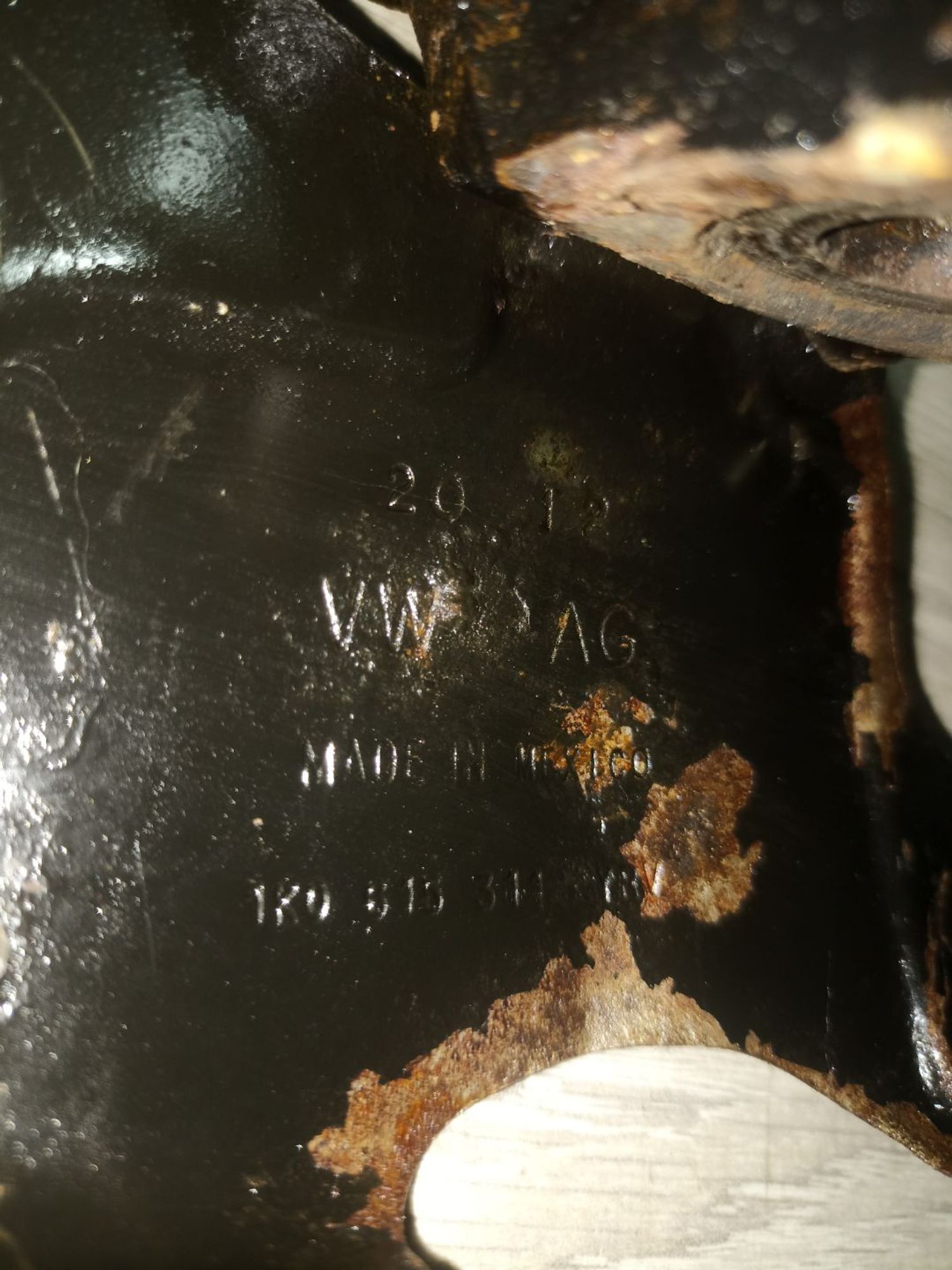 https://ycs.partsauto.market/partsauto-images/thmbs/userImages/0d5a73f363ec19ea8b7d8d6483ce4211/part/f0476633-142b-4bd0-996e-356a605ee695_1783763113556.jpg