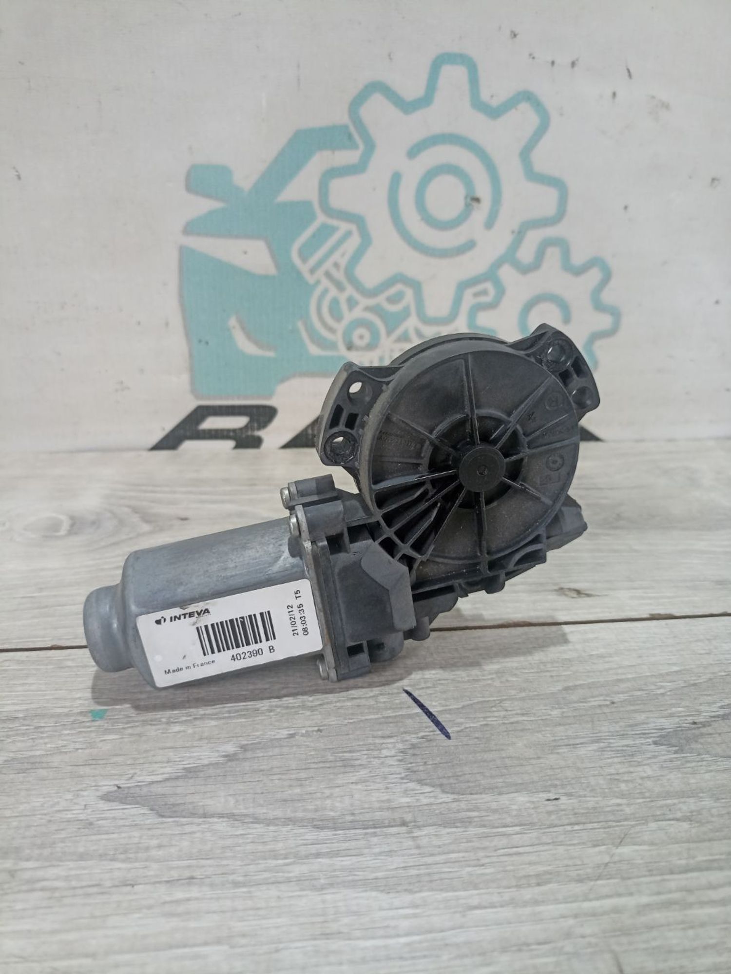 https://ycs.partsauto.market/partsauto-images/thmbs/userImages/0d5a73f363ec19ea8b7d8d6483ce4211/part/f07edec6-f2e3-4d2b-9bb3-9edf7201c599_1783511538874.jpg