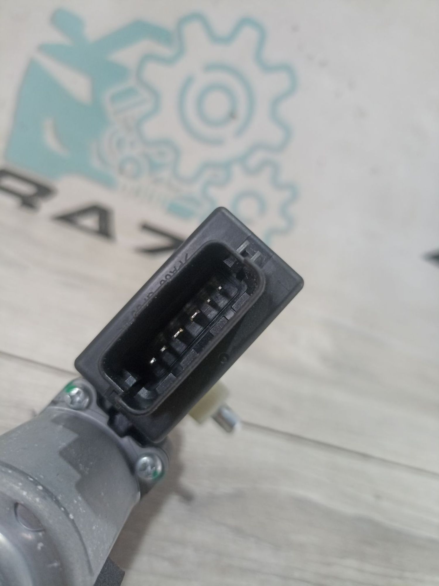 https://ycs.partsauto.market/partsauto-images/thmbs/userImages/0d5a73f363ec19ea8b7d8d6483ce4211/part/f1b60558-ce3b-4d3d-bc92-305581018ece_1783512221417.jpg