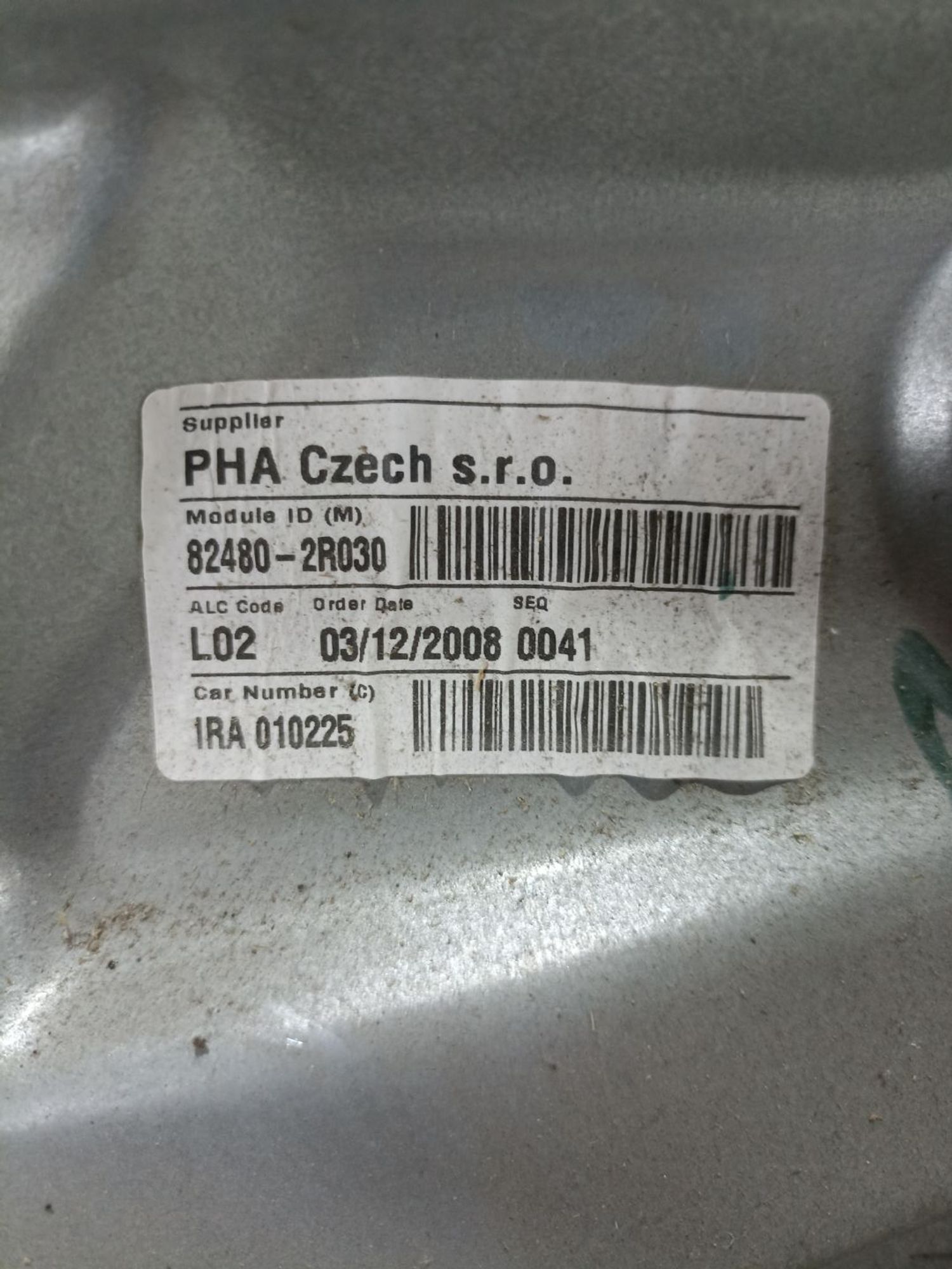 https://ycs.partsauto.market/partsauto-images/thmbs/userImages/0d5a73f363ec19ea8b7d8d6483ce4211/part/f1d26da9-161c-454e-9602-bec77acaa68f_1783502681108.jpg