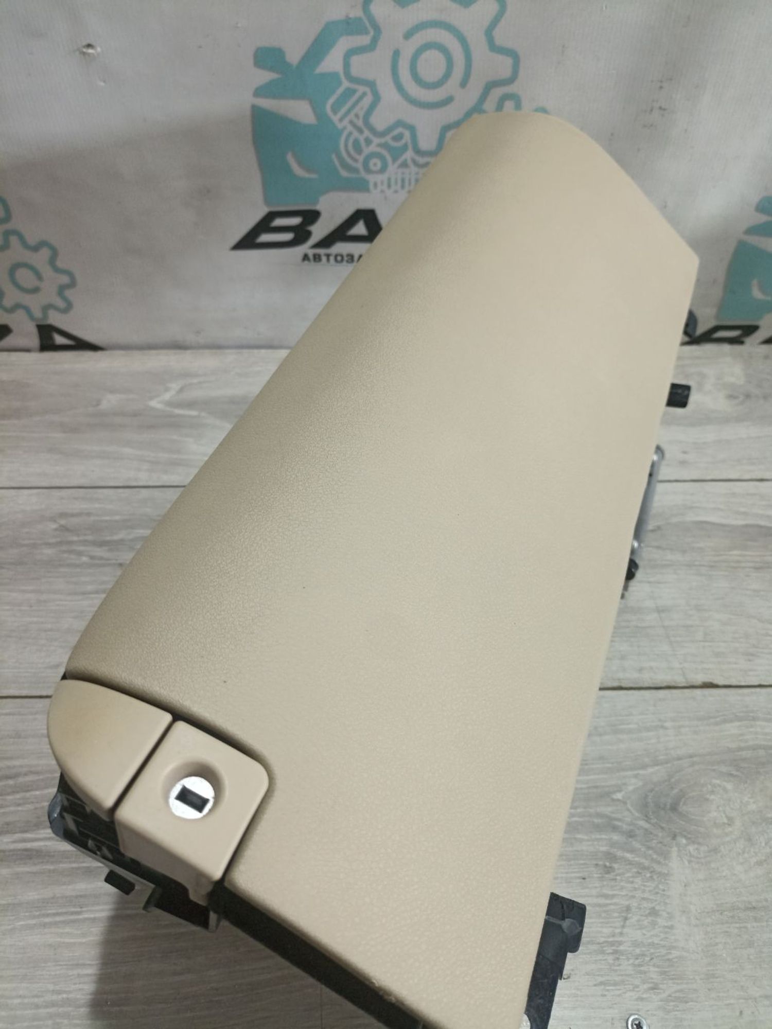 https://ycs.partsauto.market/partsauto-images/thmbs/userImages/0d5a73f363ec19ea8b7d8d6483ce4211/part/f1dfd048-6f2b-45c3-a981-4a585a9f2eb6_1784300211100.jpg