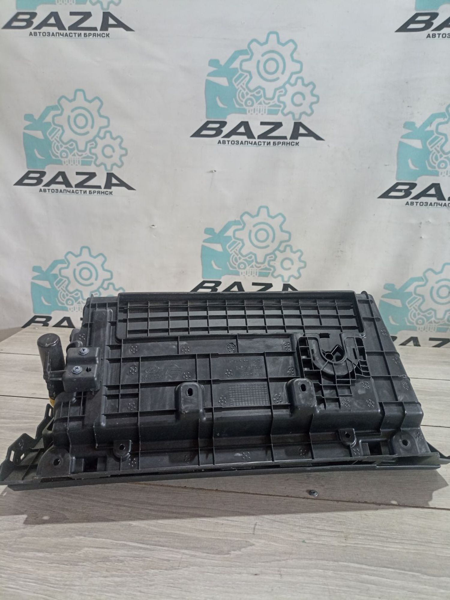 https://ycs.partsauto.market/partsauto-images/thmbs/userImages/0d5a73f363ec19ea8b7d8d6483ce4211/part/f214c668-45f8-4e20-94a4-c6ee971f4e94_1784299490427.jpg