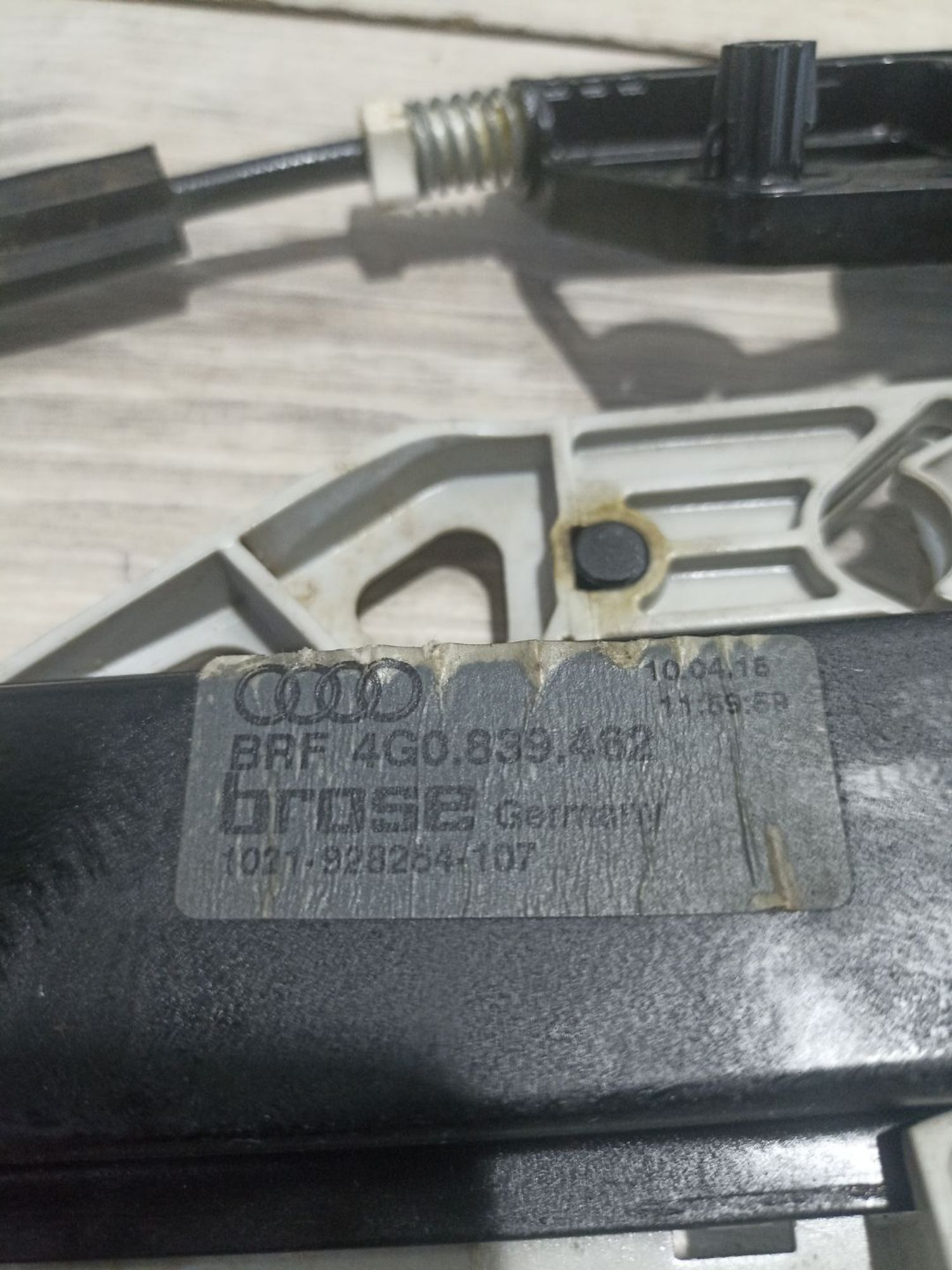 https://ycs.partsauto.market/partsauto-images/thmbs/userImages/0d5a73f363ec19ea8b7d8d6483ce4211/part/f275211b-4d92-417b-b84b-a1df1052927c_1783947251654.jpg