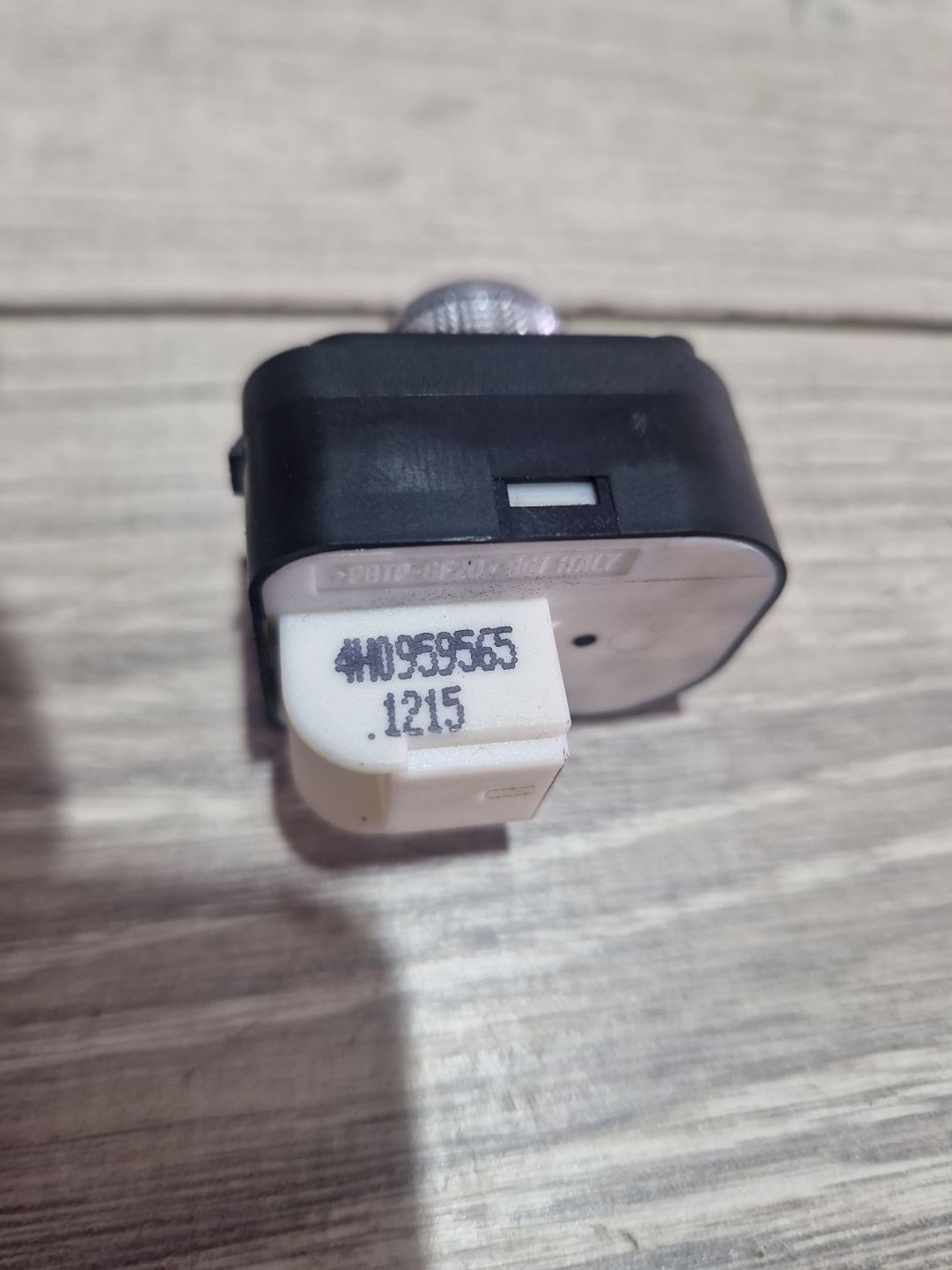 https://ycs.partsauto.market/partsauto-images/thmbs/userImages/0d5a73f363ec19ea8b7d8d6483ce4211/part/f395d4ef-eefb-4c0c-aa44-62c9cdb1eb53_1787575480928.jpg