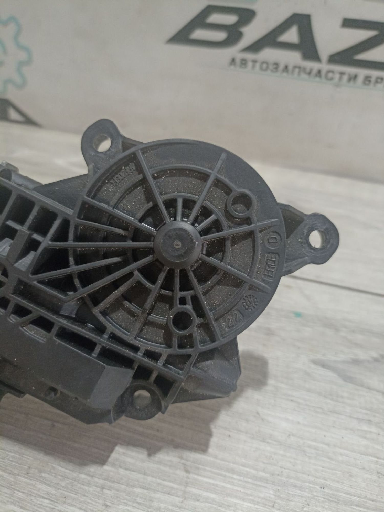 https://ycs.partsauto.market/partsauto-images/thmbs/userImages/0d5a73f363ec19ea8b7d8d6483ce4211/part/f3c82450-ab70-4ca0-9636-090f891bbfc5_1784537658358.jpg