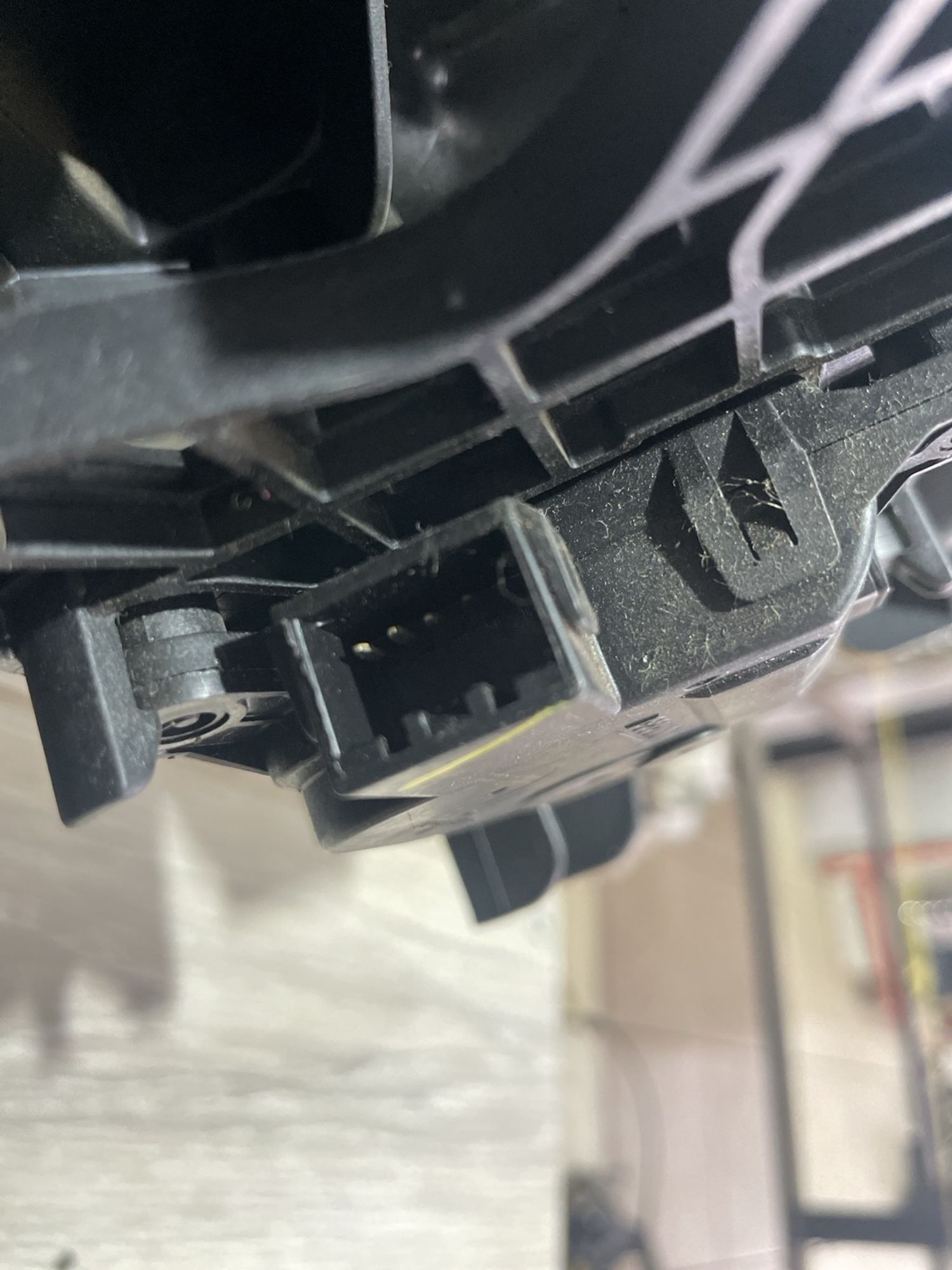 https://ycs.partsauto.market/partsauto-images/thmbs/userImages/0d5a73f363ec19ea8b7d8d6483ce4211/part/f3d3aec6-f3a0-496a-bd22-cf457a8d2b49_1741256623429.jpg