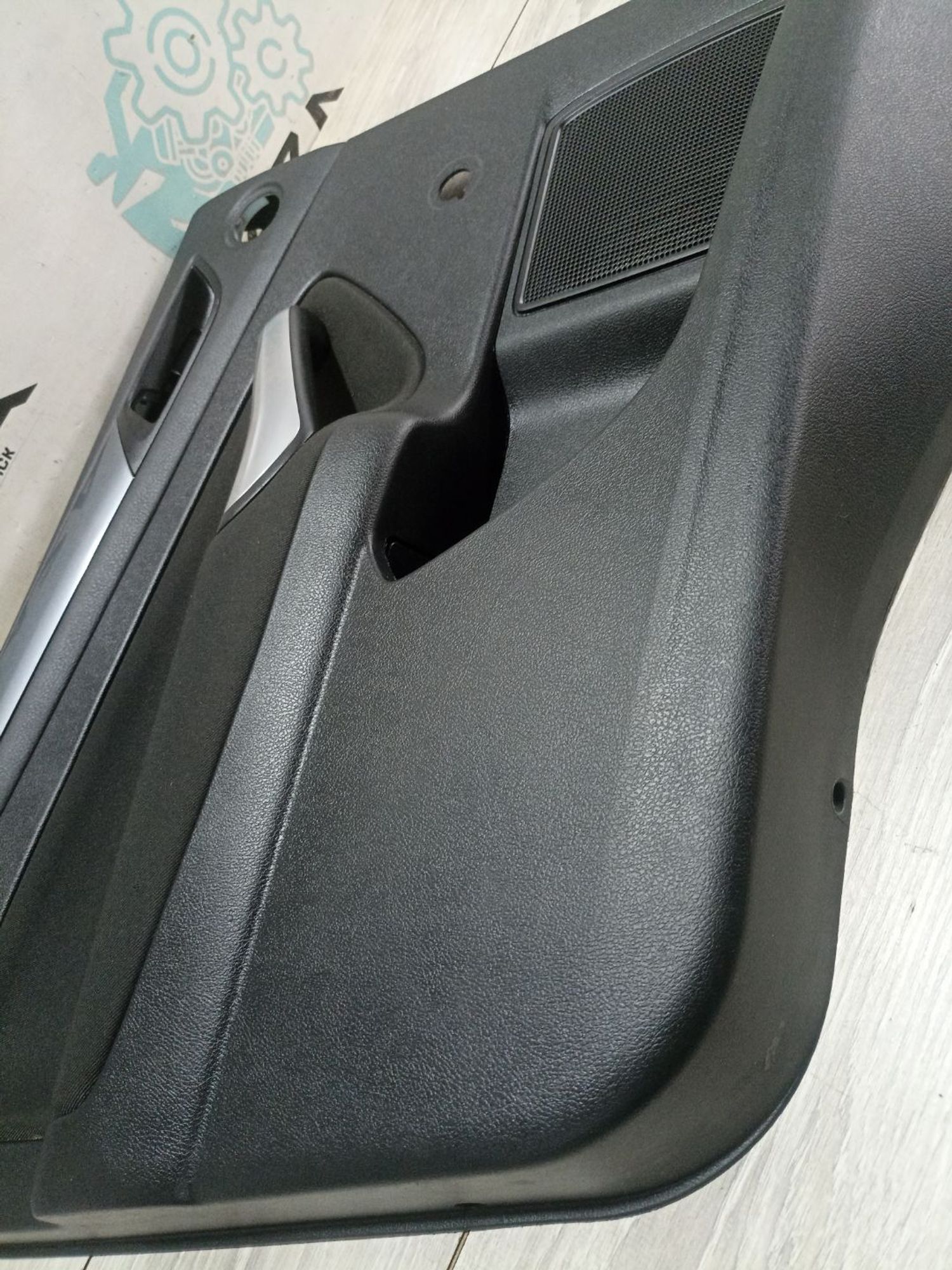 https://ycs.partsauto.market/partsauto-images/thmbs/userImages/0d5a73f363ec19ea8b7d8d6483ce4211/part/f6382617-fa47-44c7-9613-13c49eadf485_1784631445982.jpg