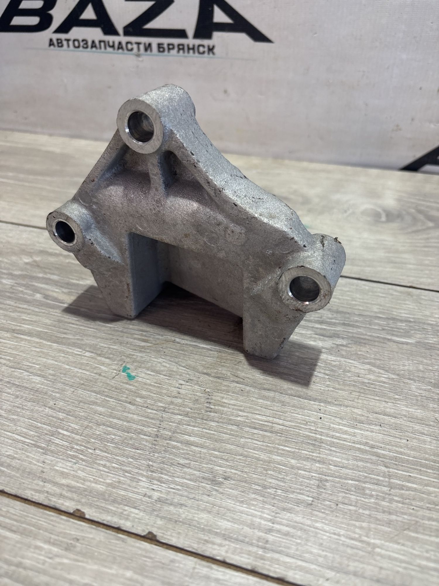 Кронштейн двигателя левый Hyundai Solaris, Kia Rio, 990 рублей, Брянск