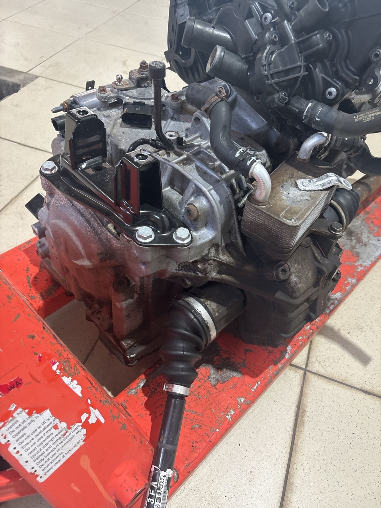 https://ycs.partsauto.market/partsauto-images/thmbs/userImages/0d5a73f363ec19ea8b7d8d6483ce4211/part/f73e7b92-1f67-434a-94bc-3fe2d2d8f957_1779520574136.jpg