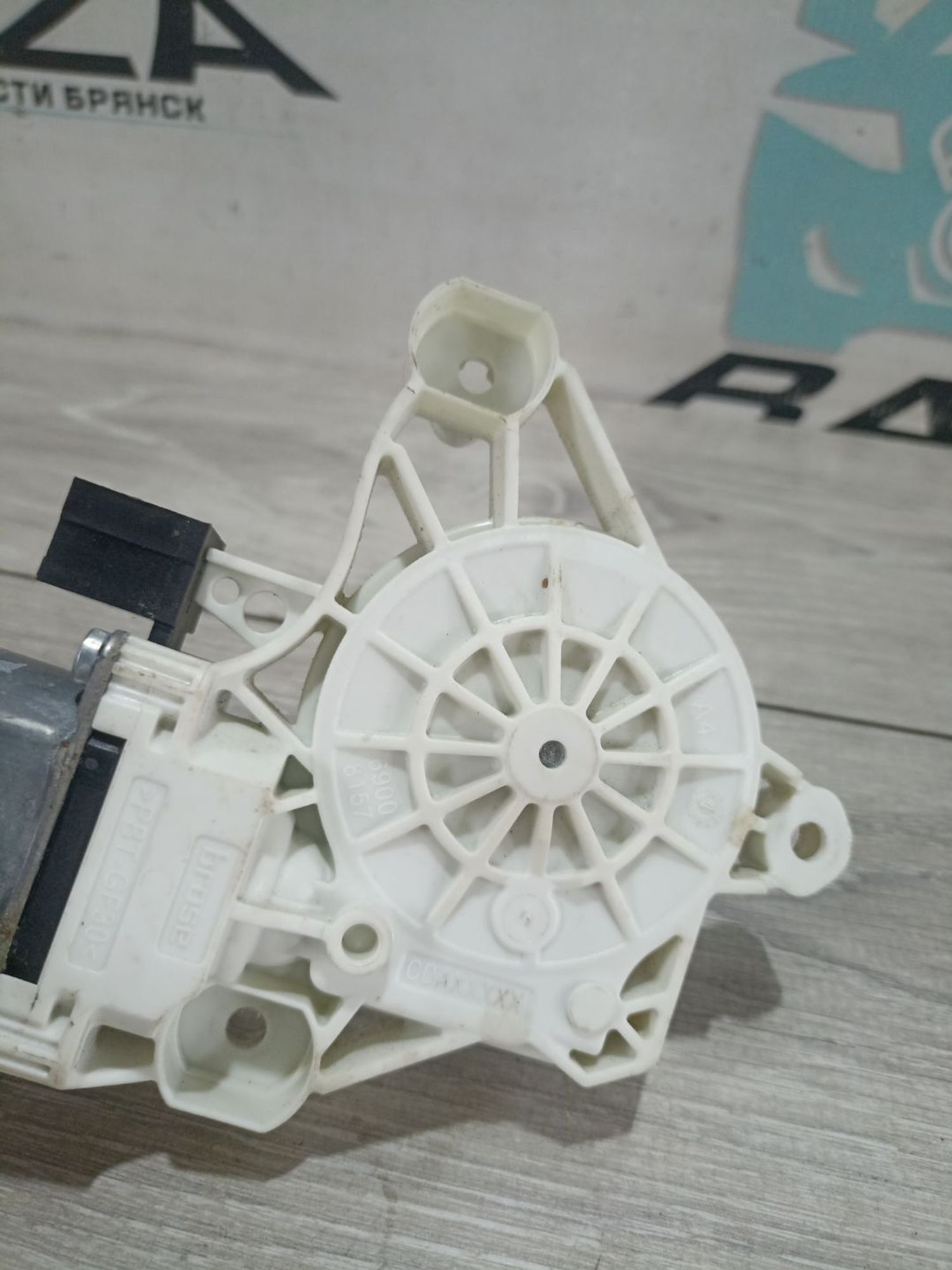 https://ycs.partsauto.market/partsauto-images/thmbs/userImages/0d5a73f363ec19ea8b7d8d6483ce4211/part/f7919a95-bc09-4d2d-b302-ba73ce66d6ff_1783517857393.jpg