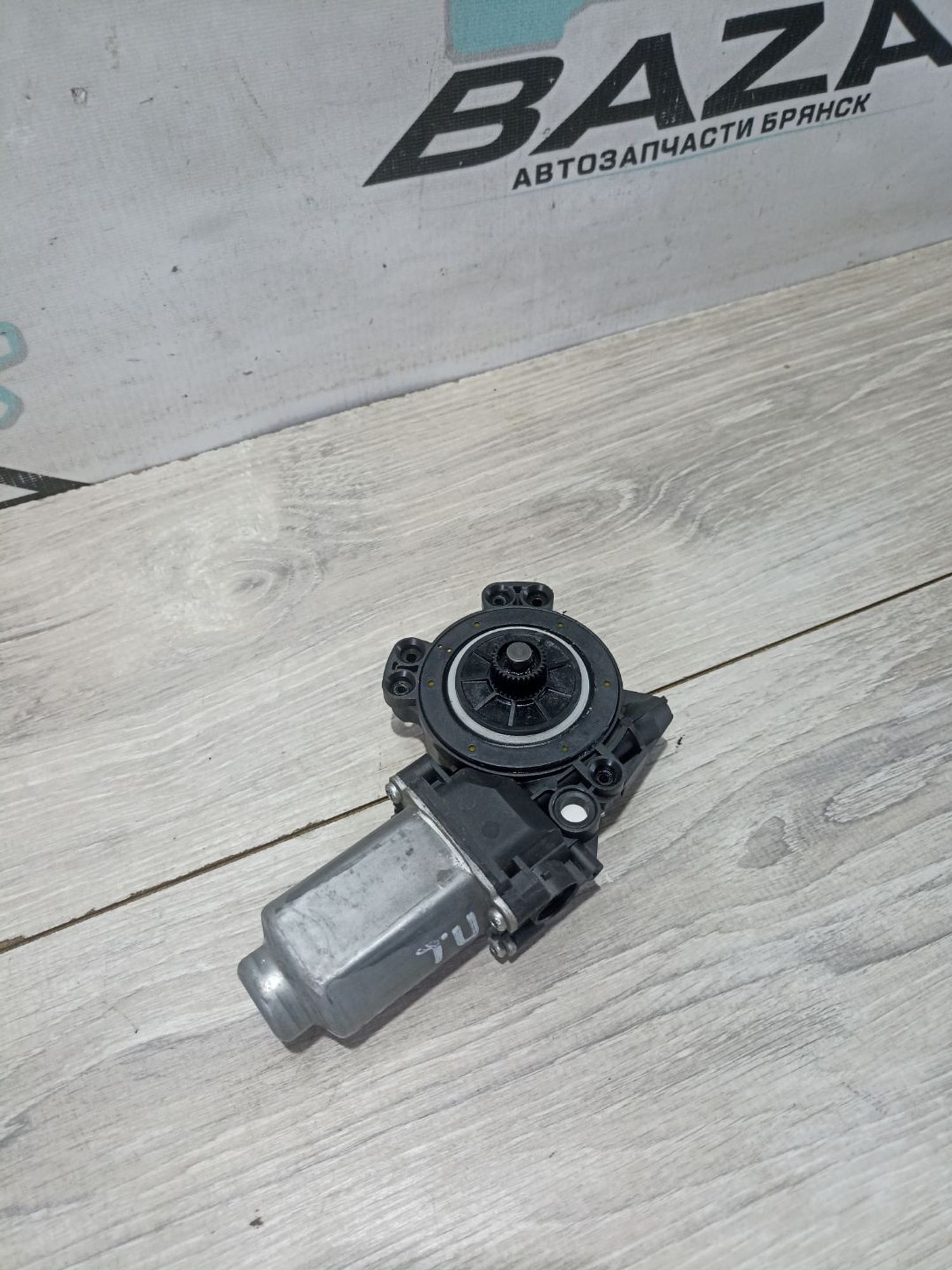 https://ycs.partsauto.market/partsauto-images/thmbs/userImages/0d5a73f363ec19ea8b7d8d6483ce4211/part/f7b77528-2cf6-4f24-8a5c-23932933902d_1783588100757.jpg
