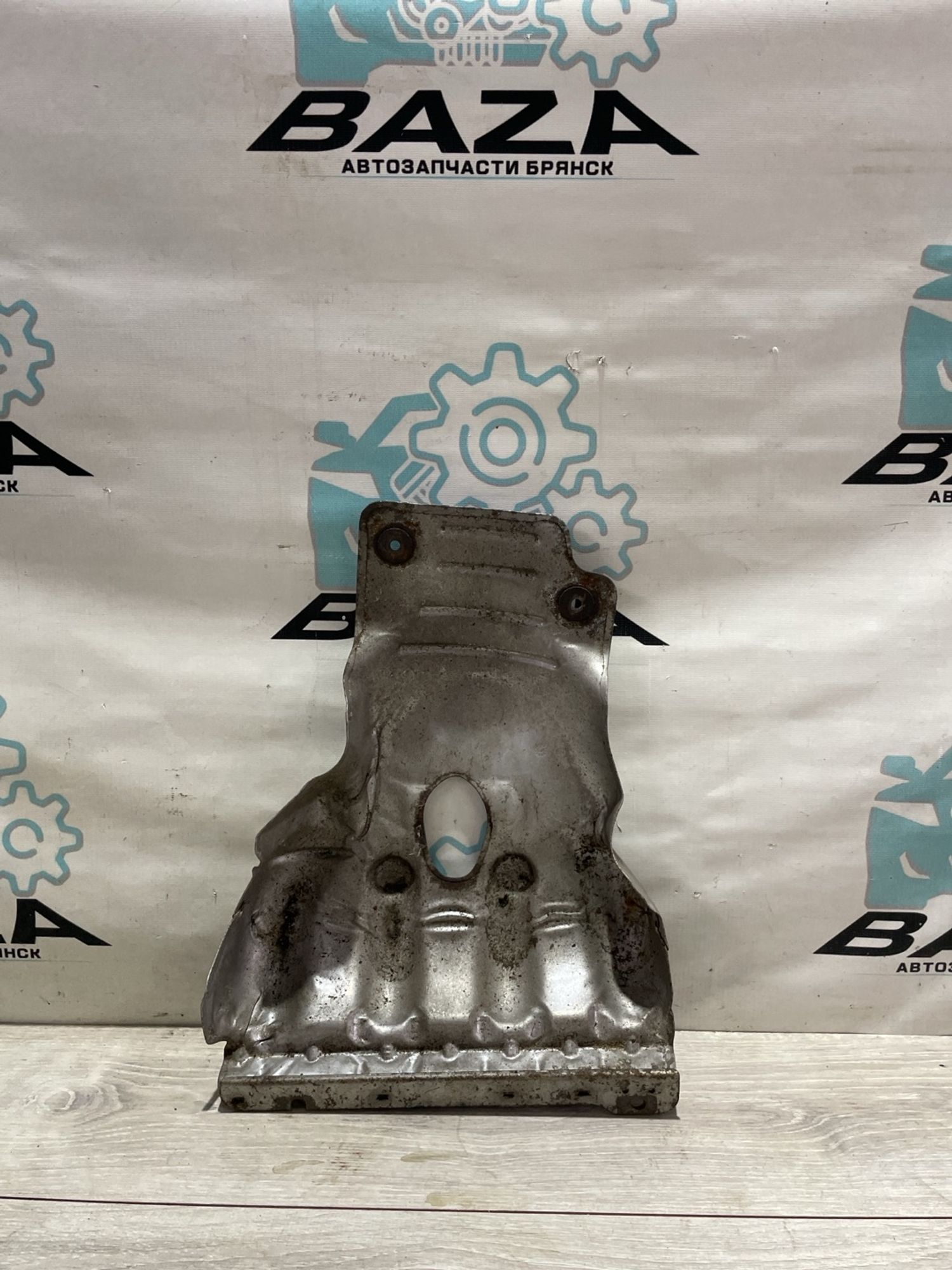 https://ycs.partsauto.market/partsauto-images/thmbs/userImages/0d5a73f363ec19ea8b7d8d6483ce4211/part/f7e4d32f-0d49-418b-8578-9dcc1ed99745_1737717038107.jpg