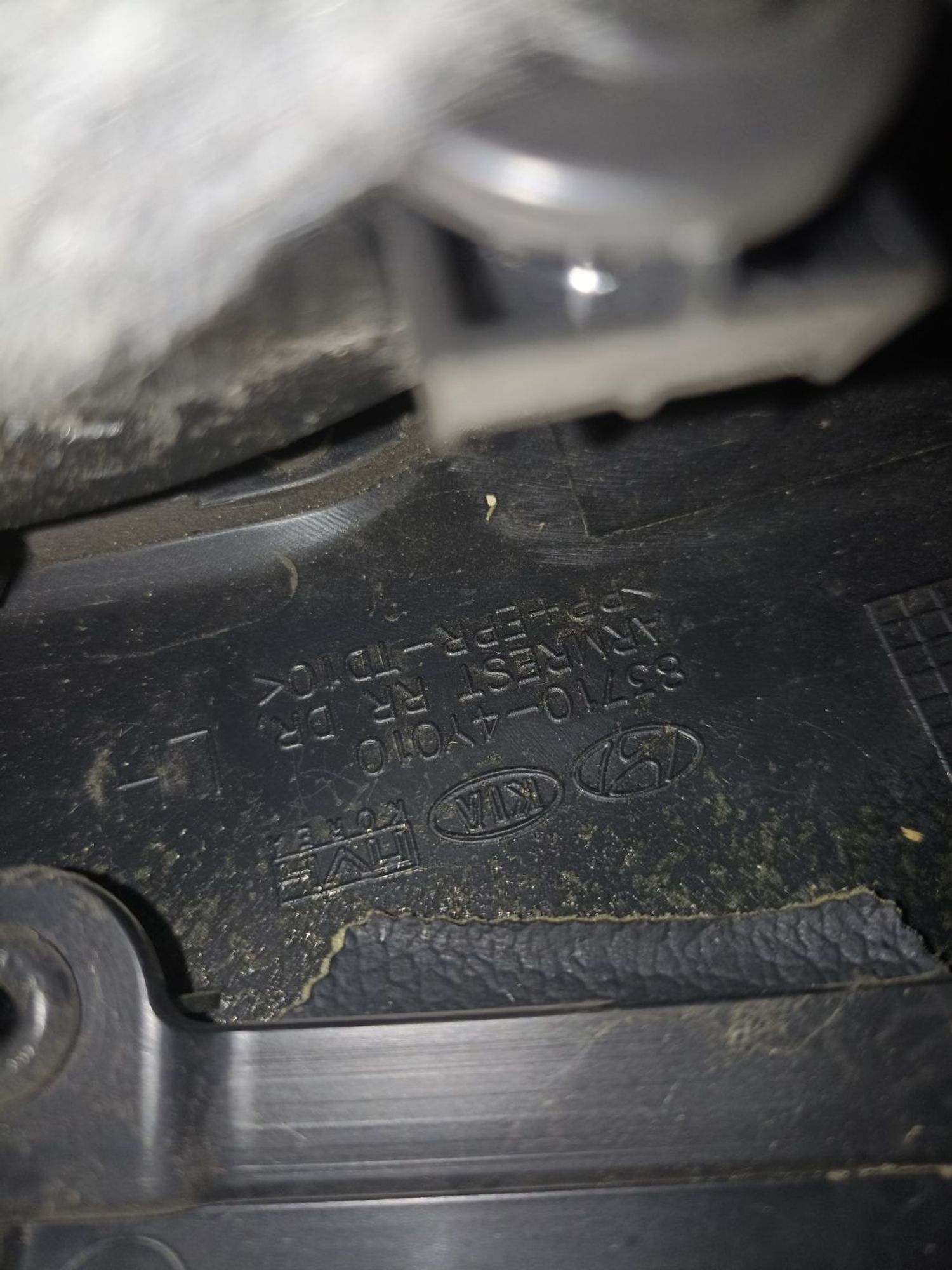 https://ycs.partsauto.market/partsauto-images/thmbs/userImages/0d5a73f363ec19ea8b7d8d6483ce4211/part/f7f774c0-3d08-435a-b2c8-33134dcd77b7_1785150492009.jpg