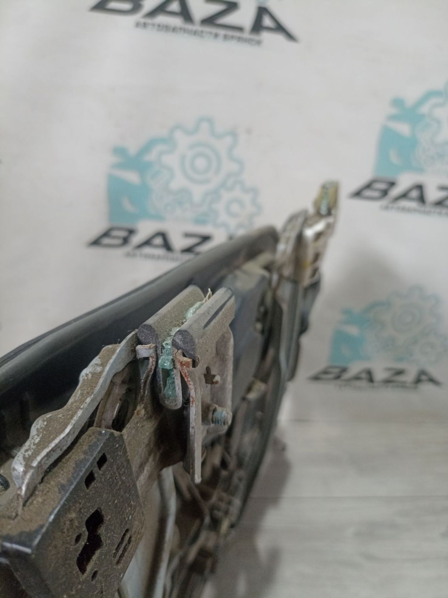 https://ycs.partsauto.market/partsauto-images/thmbs/userImages/0d5a73f363ec19ea8b7d8d6483ce4211/part/fa33d645-10d3-47e1-a34d-2268fa5fd028_1783507293657.jpg