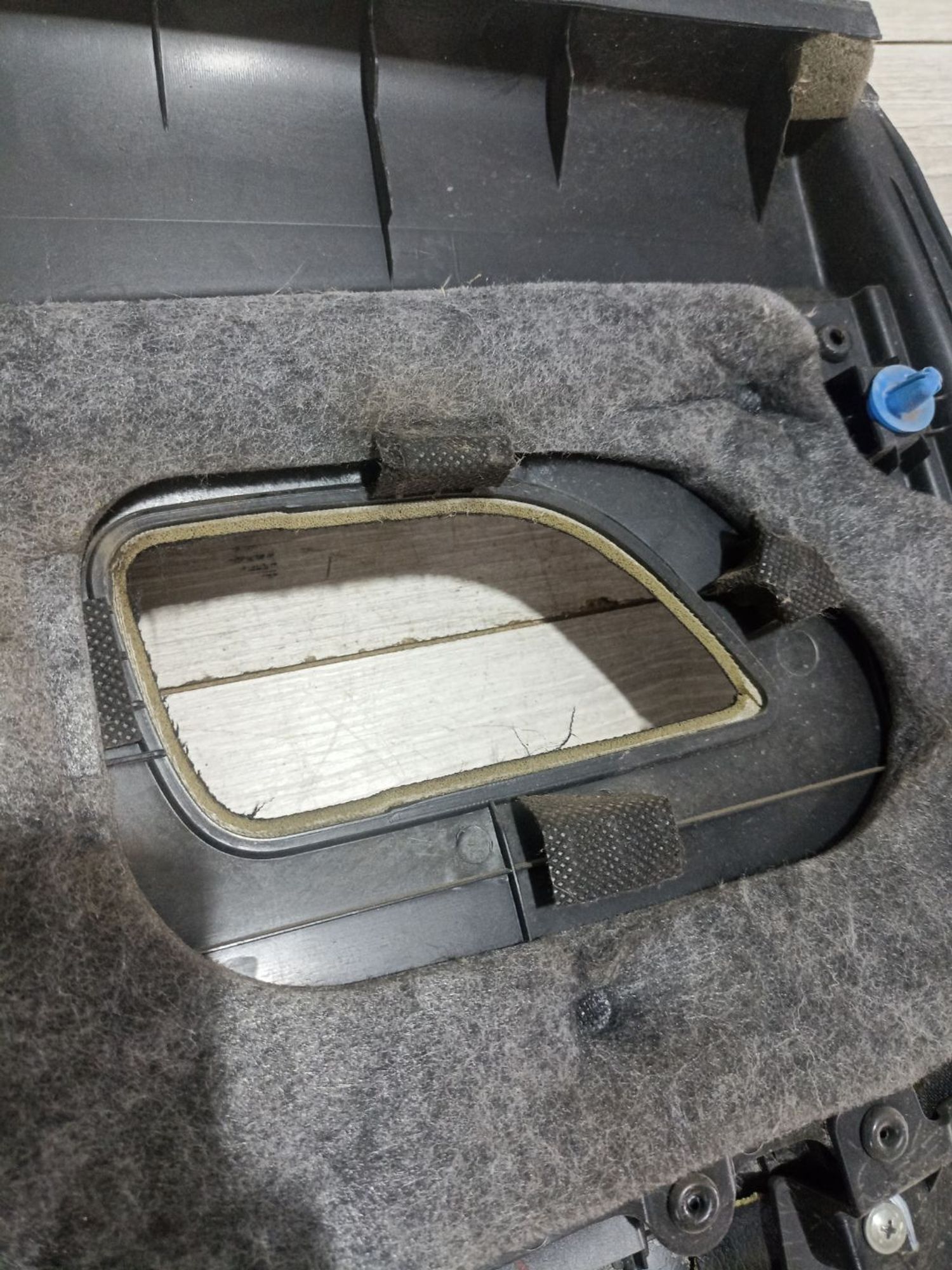 https://ycs.partsauto.market/partsauto-images/thmbs/userImages/0d5a73f363ec19ea8b7d8d6483ce4211/part/fa356ef8-83ad-4df8-b5df-4b7924df451e_1784890786578.jpg