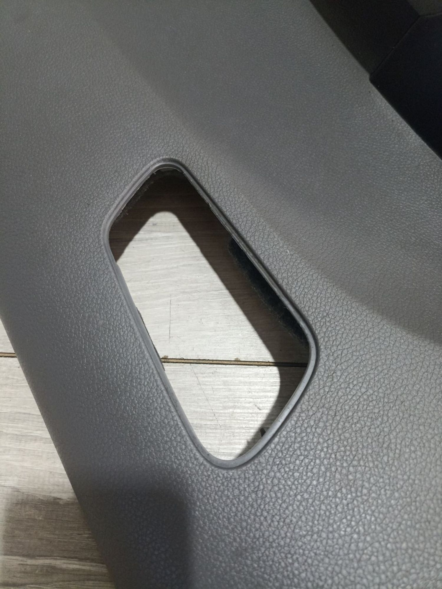 https://ycs.partsauto.market/partsauto-images/thmbs/userImages/0d5a73f363ec19ea8b7d8d6483ce4211/part/fa9330ca-cebd-4d0e-8f76-bba6b7f8c389_1784810977916.jpg